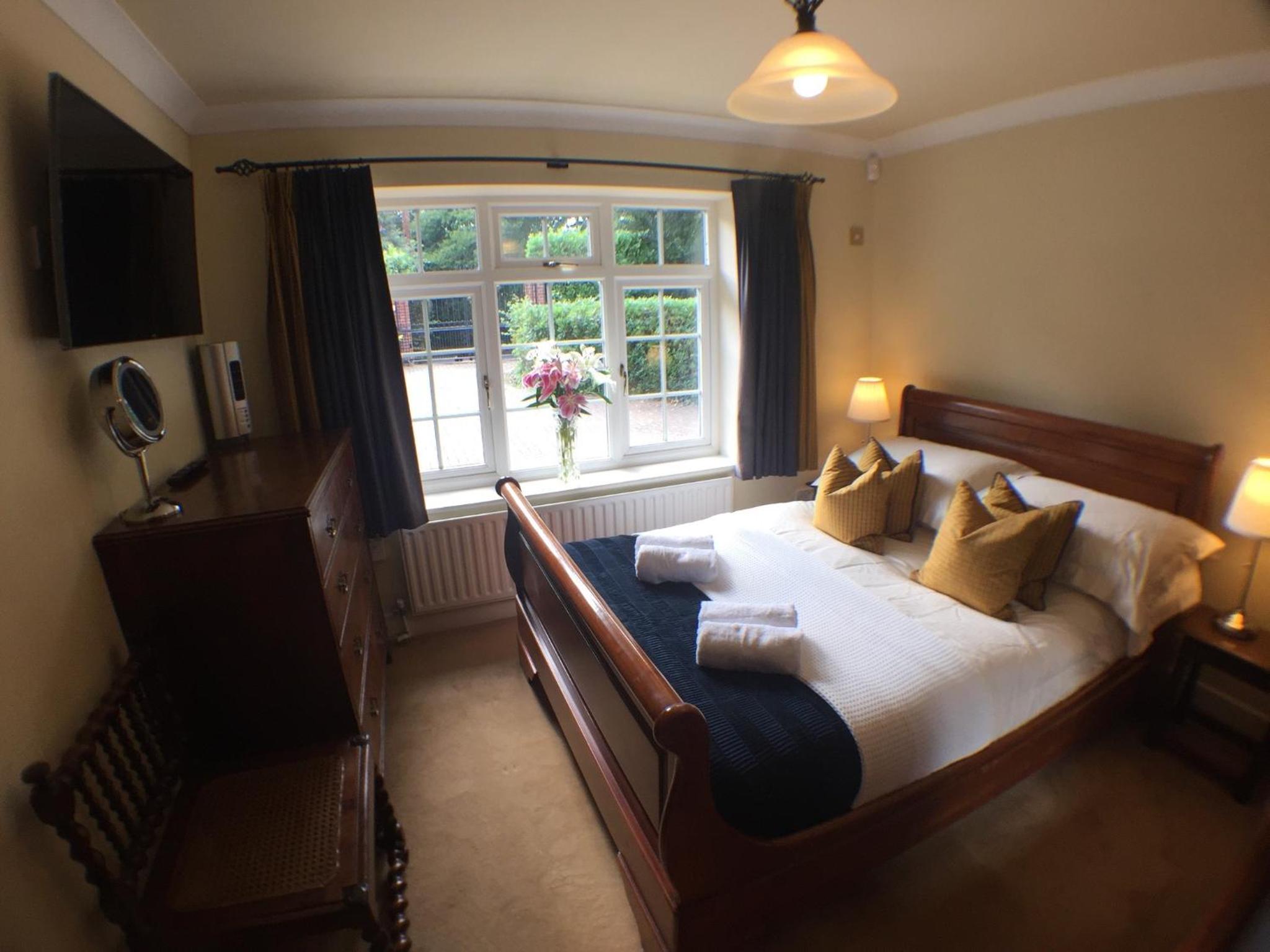 Four-Bedroom House photo 1