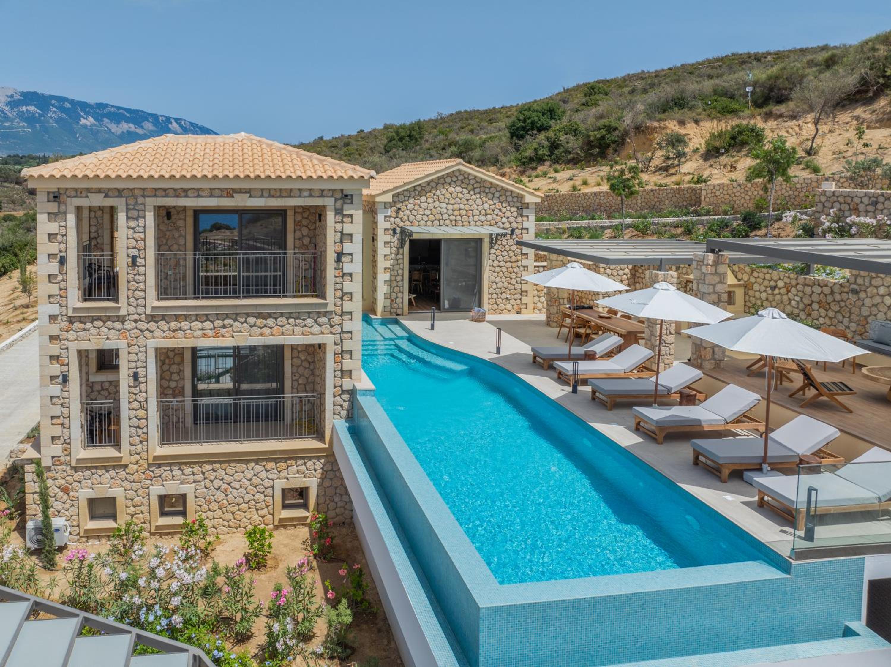Deluxe Villa photo 3