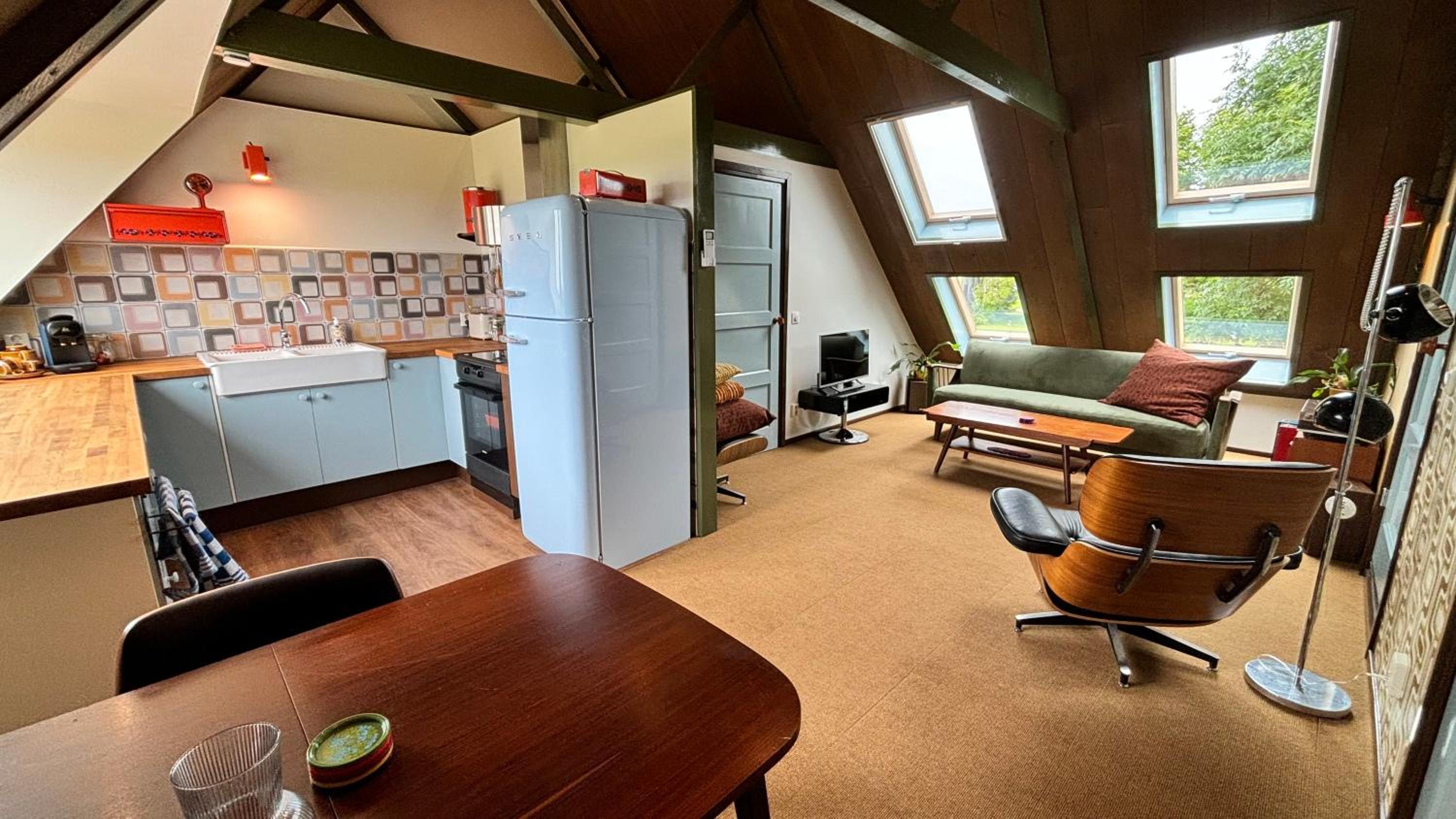 One-Bedroom Apartment - Non-Smoking photo 3