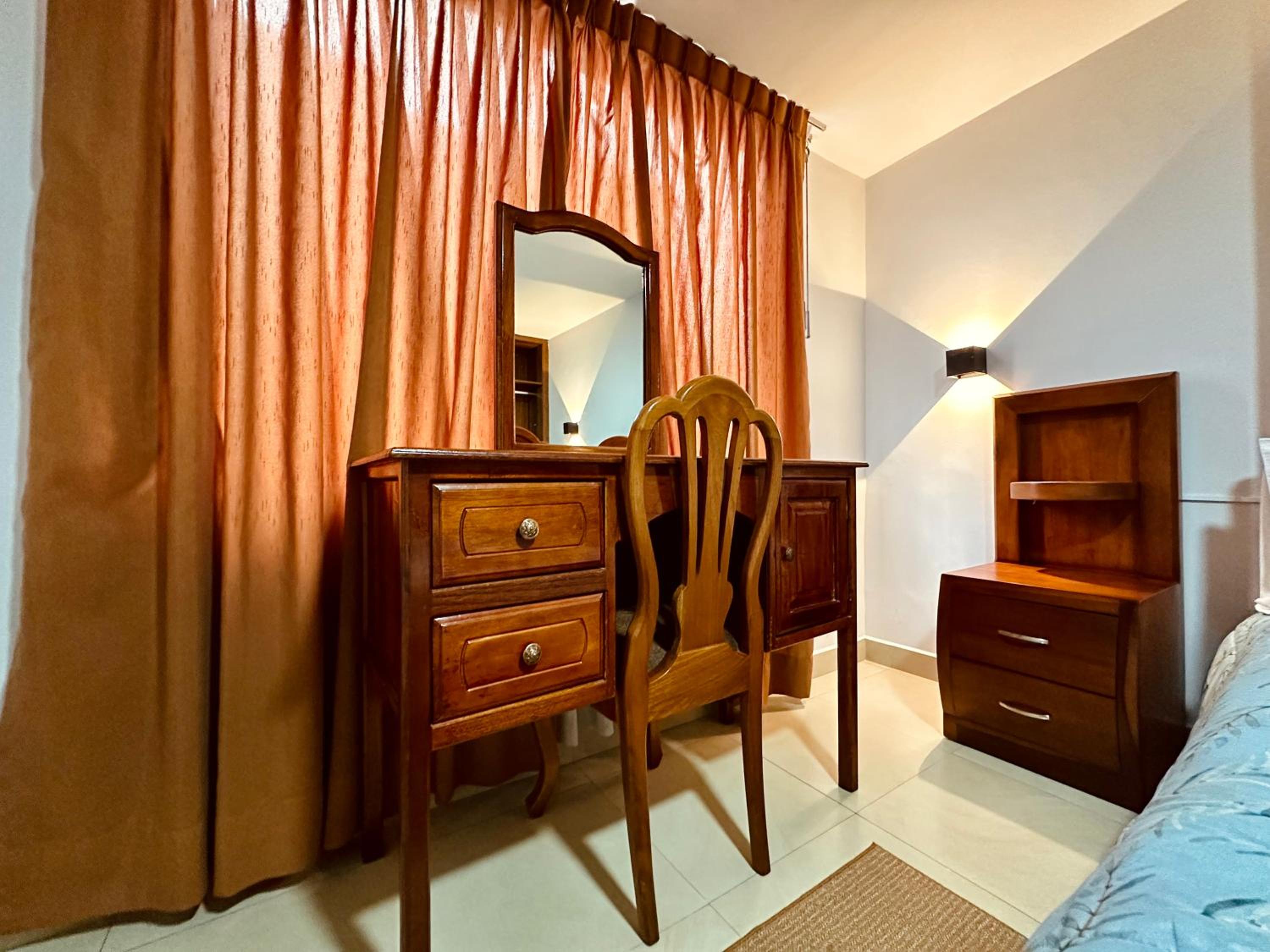 Single Room with Private Bathroom