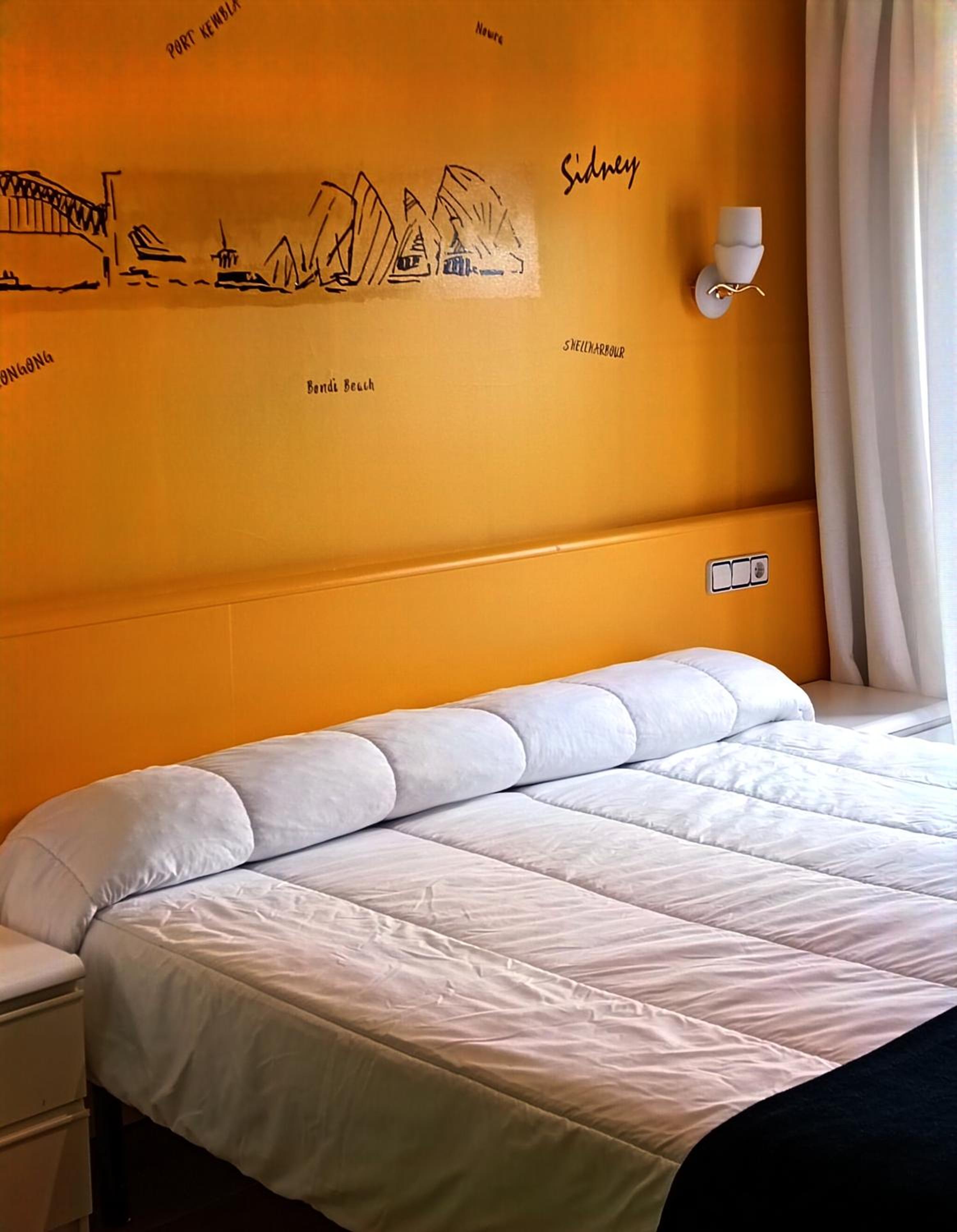 Double or Twin Room with Sea View photo 3