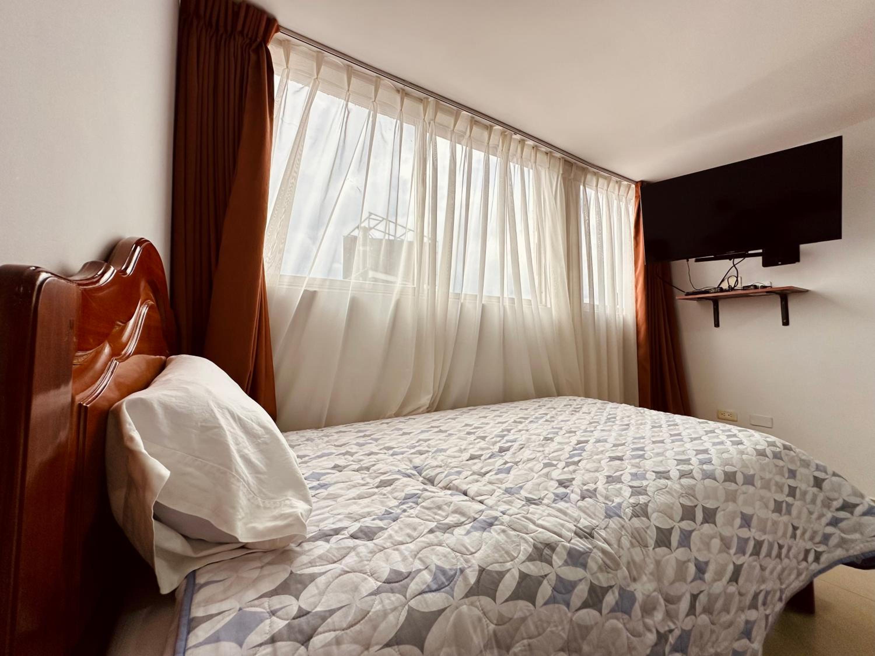 Triple Room with Private Bathroom