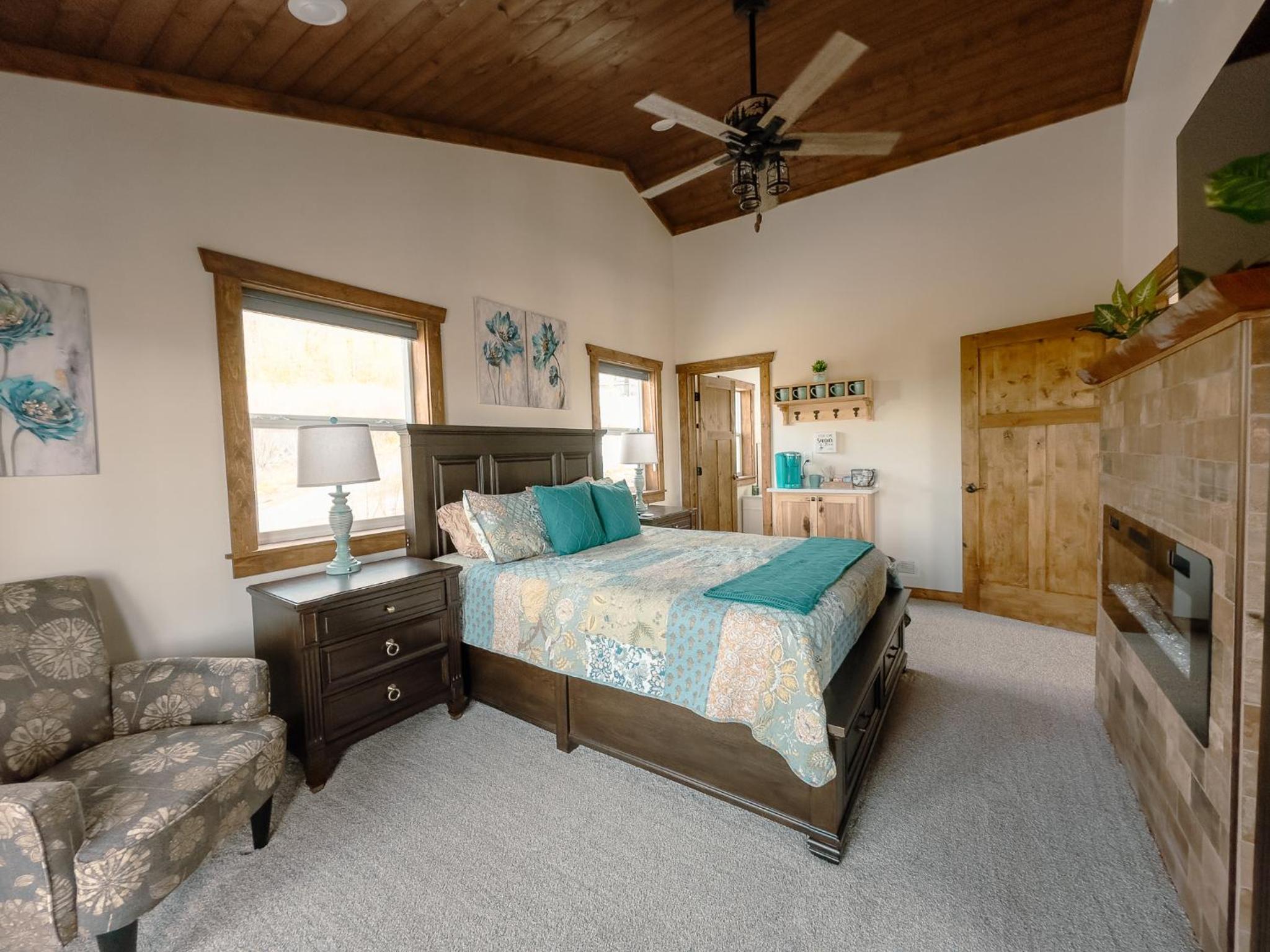 Three-Bedroom House photo 1
