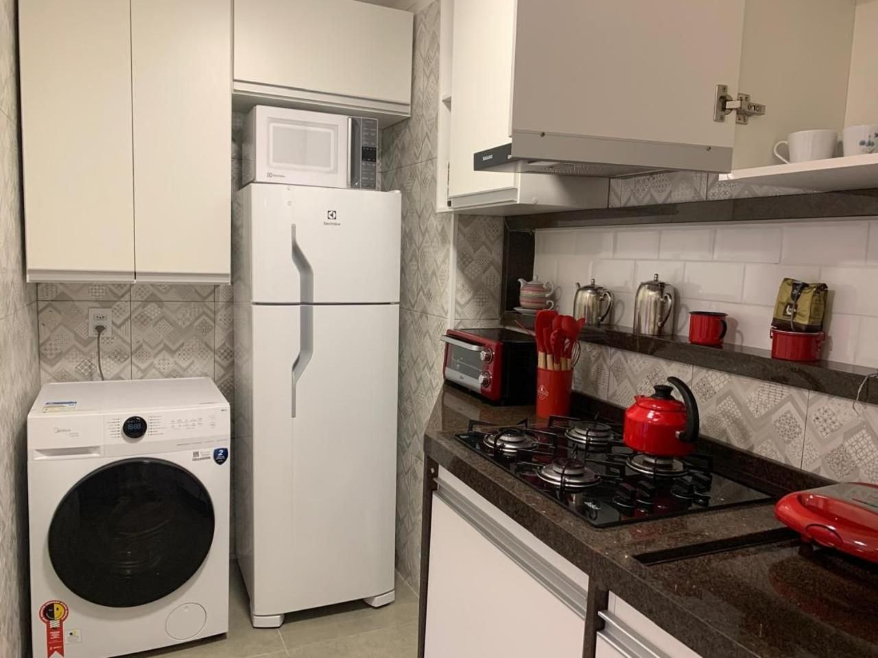 Apartment photo 2