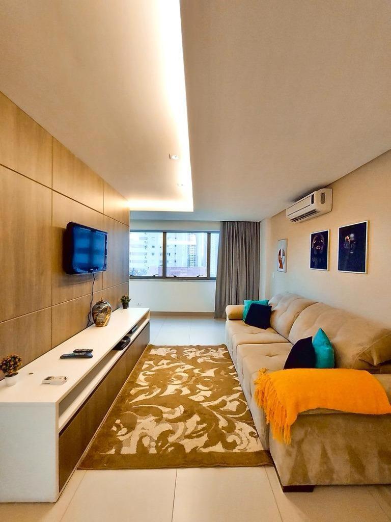 One-Bedroom Apartment photo 2