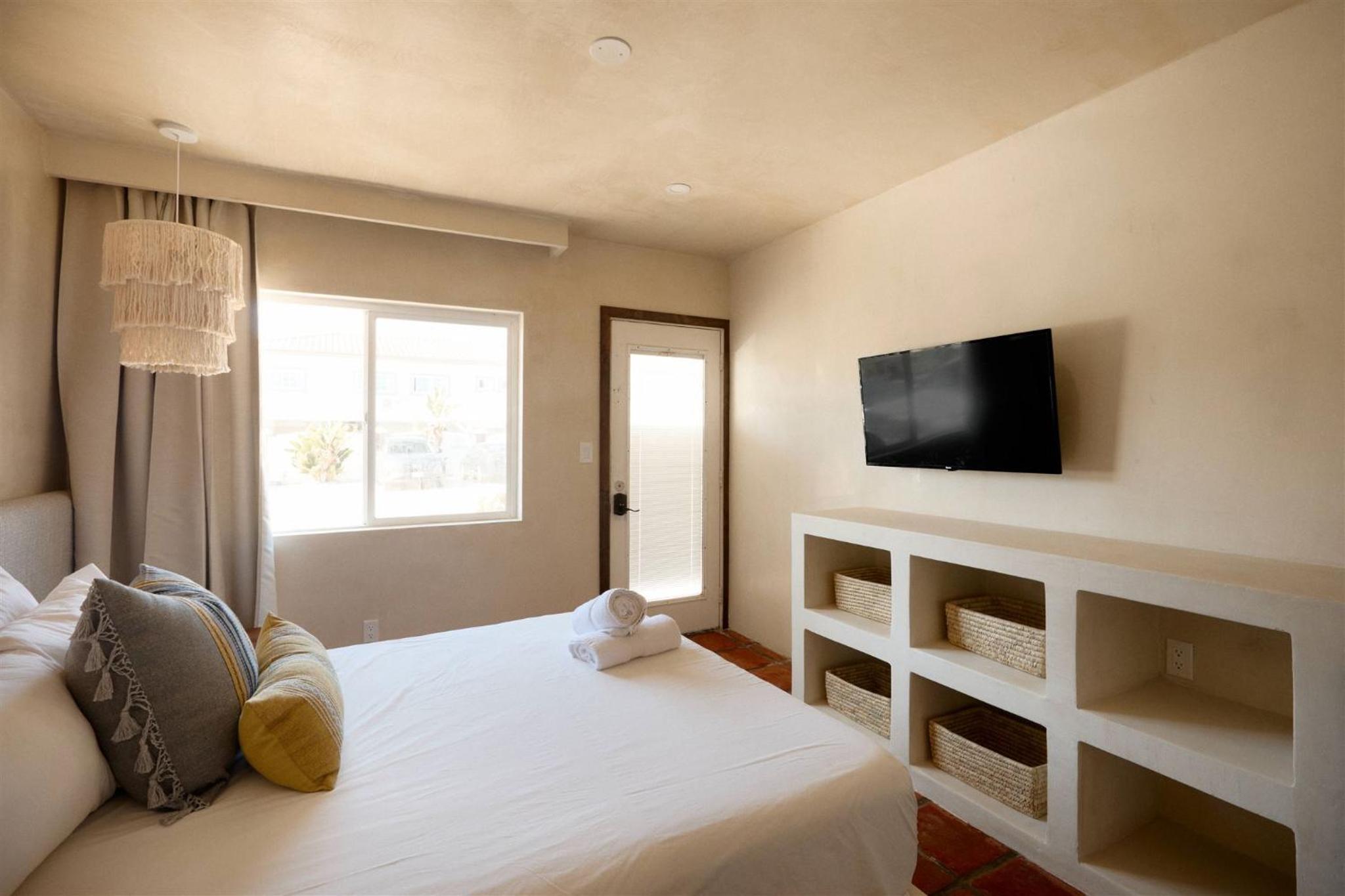 Standard Queen Room photo 1