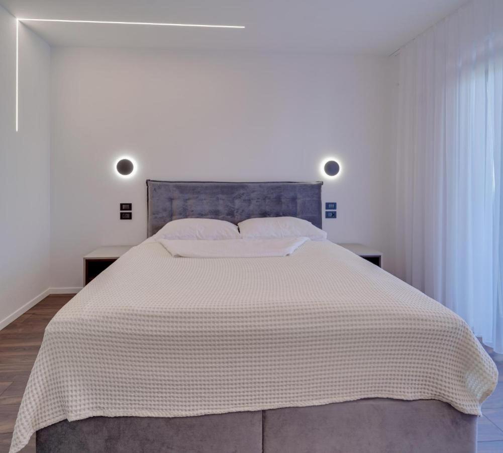 Superior Villa photo 1