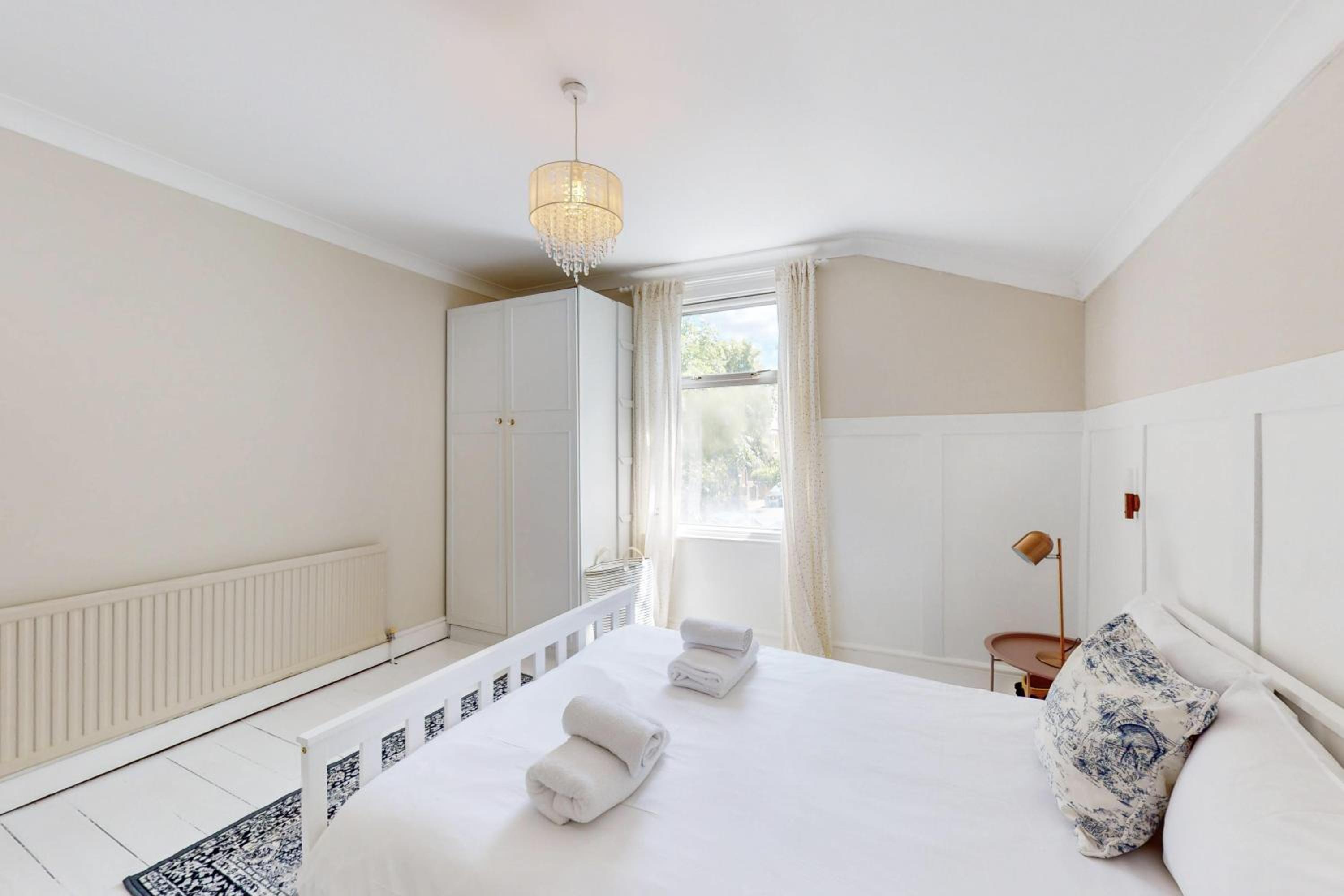 Three-Bedroom House photo 1