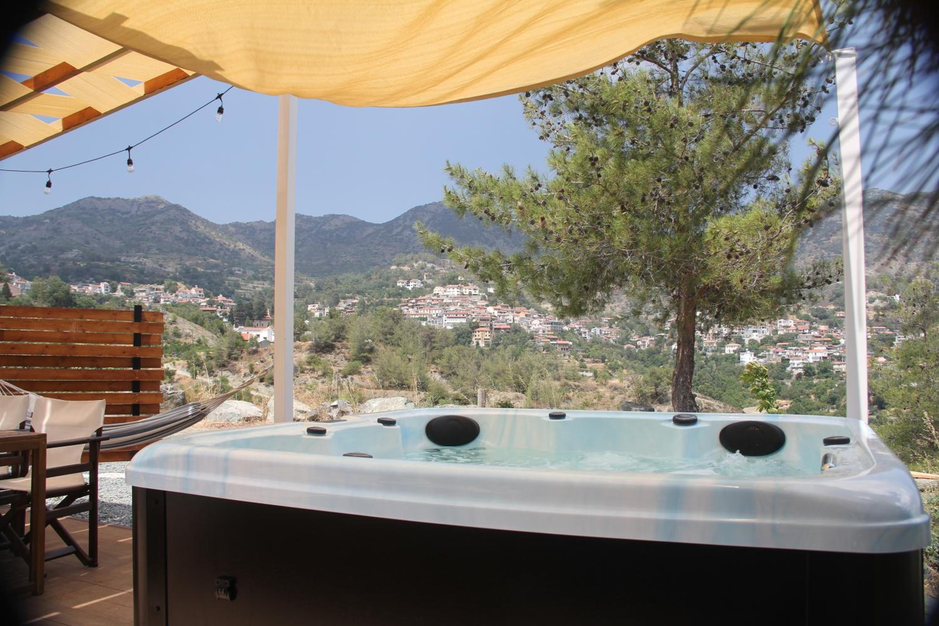 Tent 2 - Photo 19