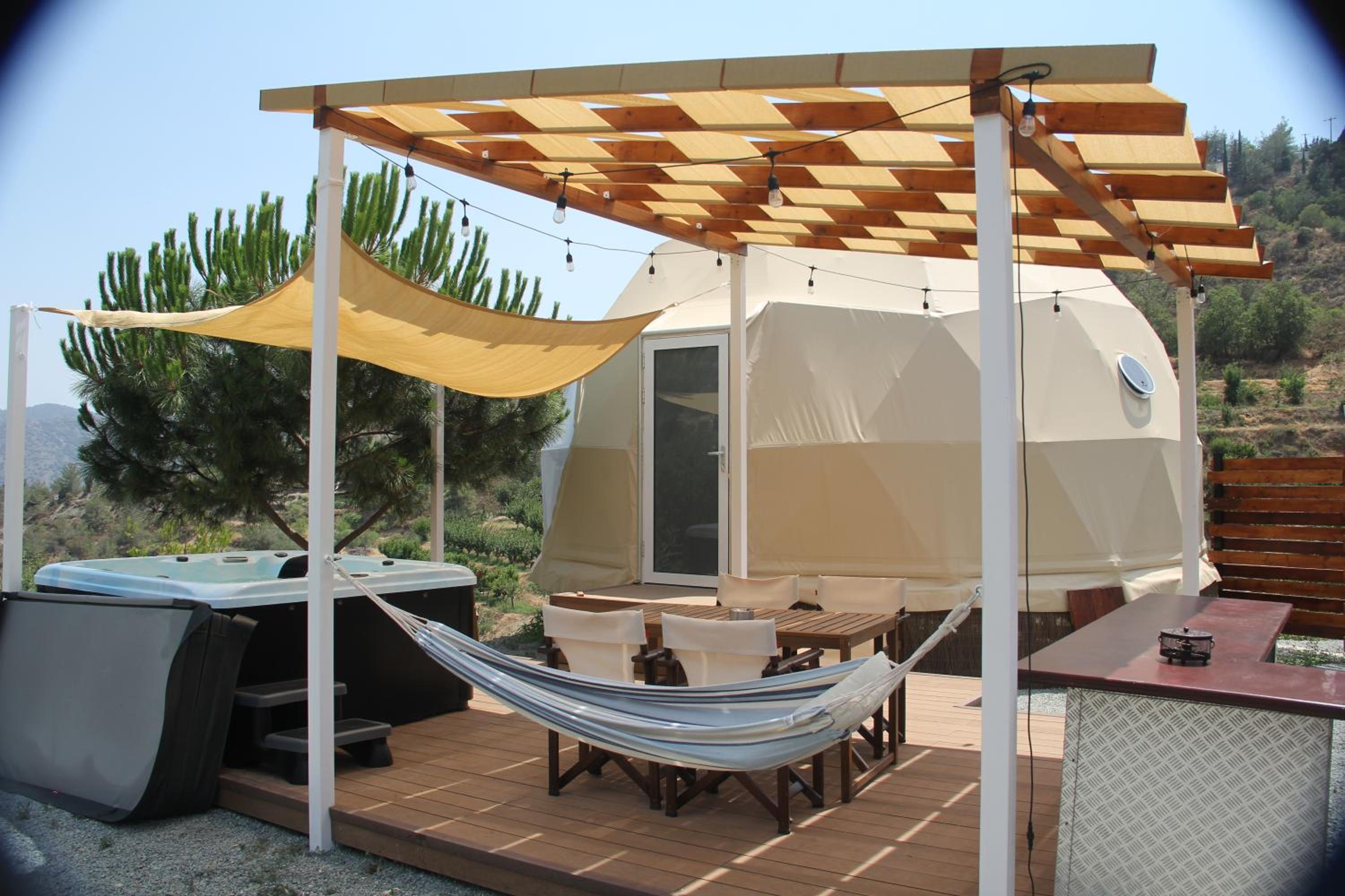 Tent 2 - Photo 21