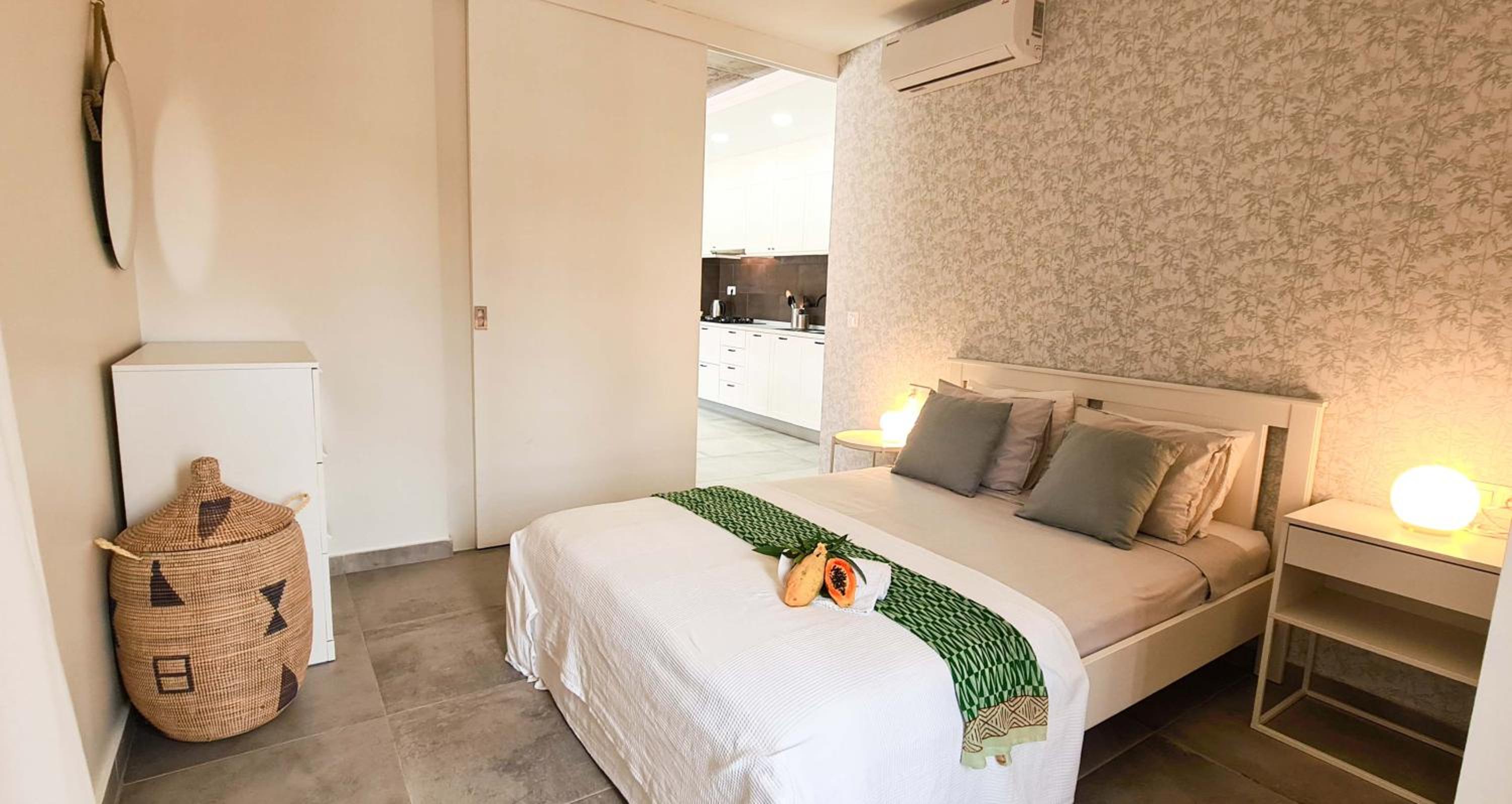 One-Bedroom Apartment with Balcony photo 2