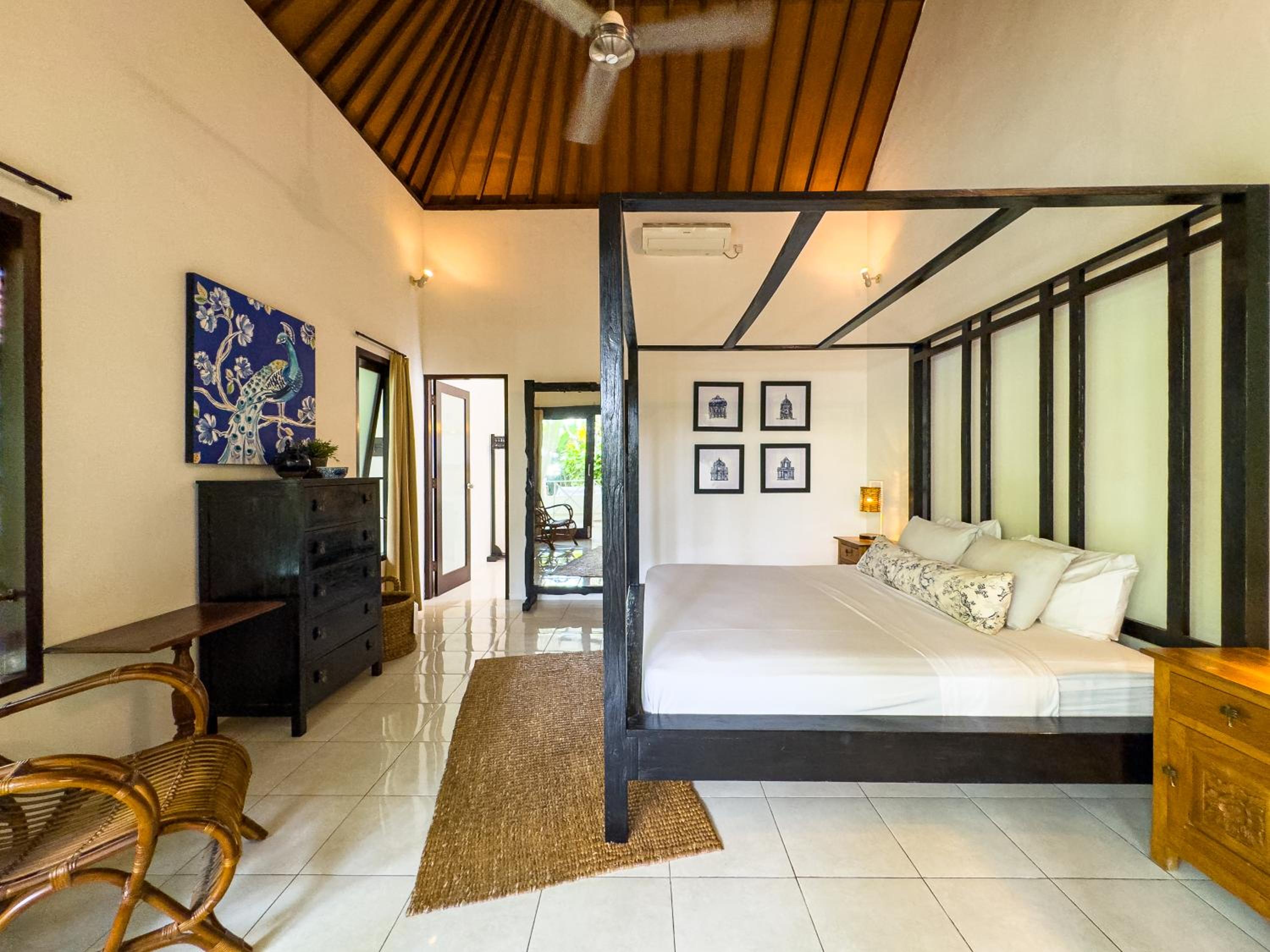 Villa With Private Pool photo 1
