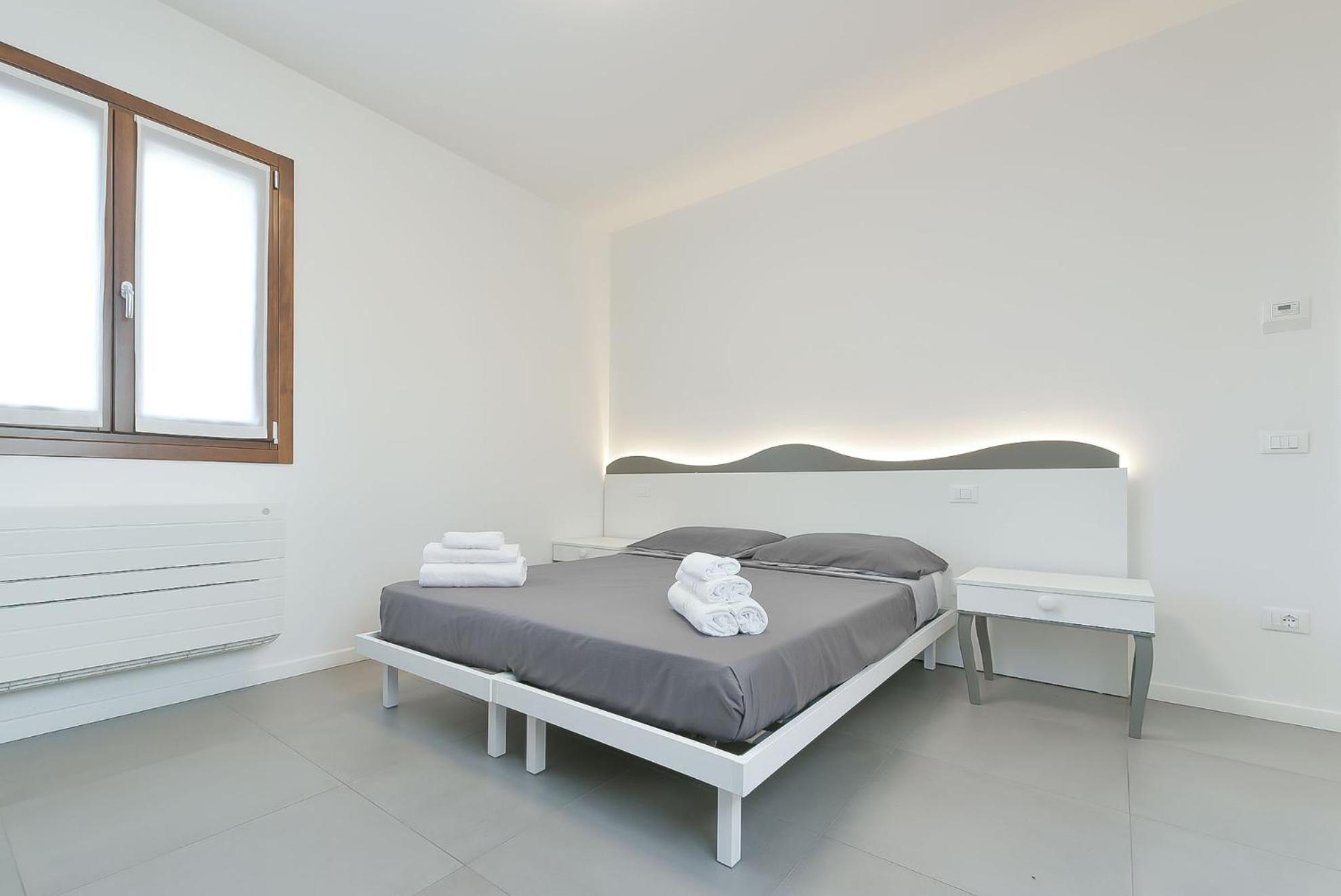 Two-Bedroom Apartment with Garden View - Photo 1