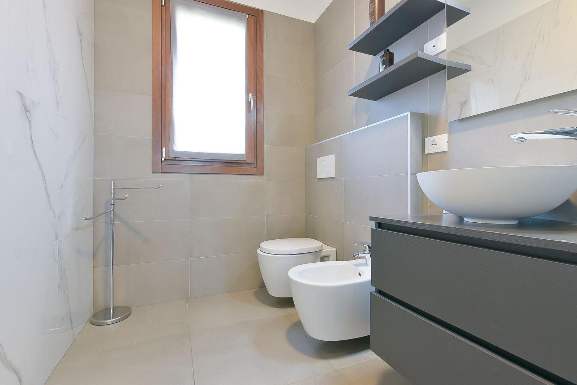 Two-Bedroom Apartment with Garden View - Photo 23