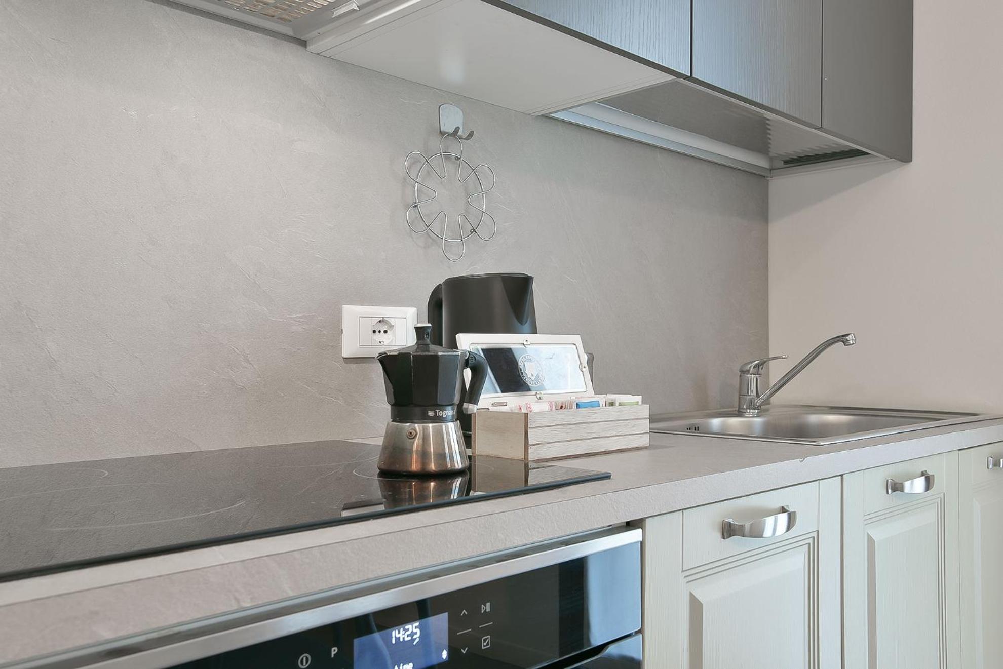 Two-Bedroom Apartment with Garden View - Photo 31