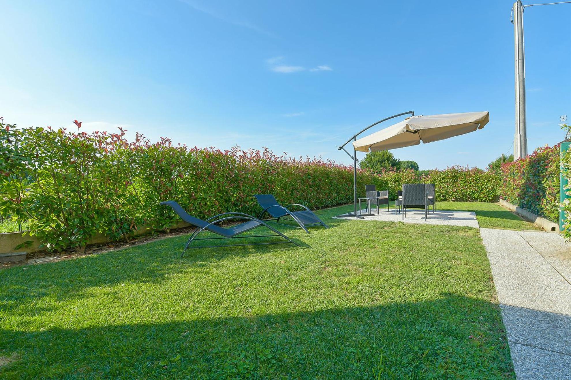 Two-Bedroom Apartment with Garden View - Photo 36