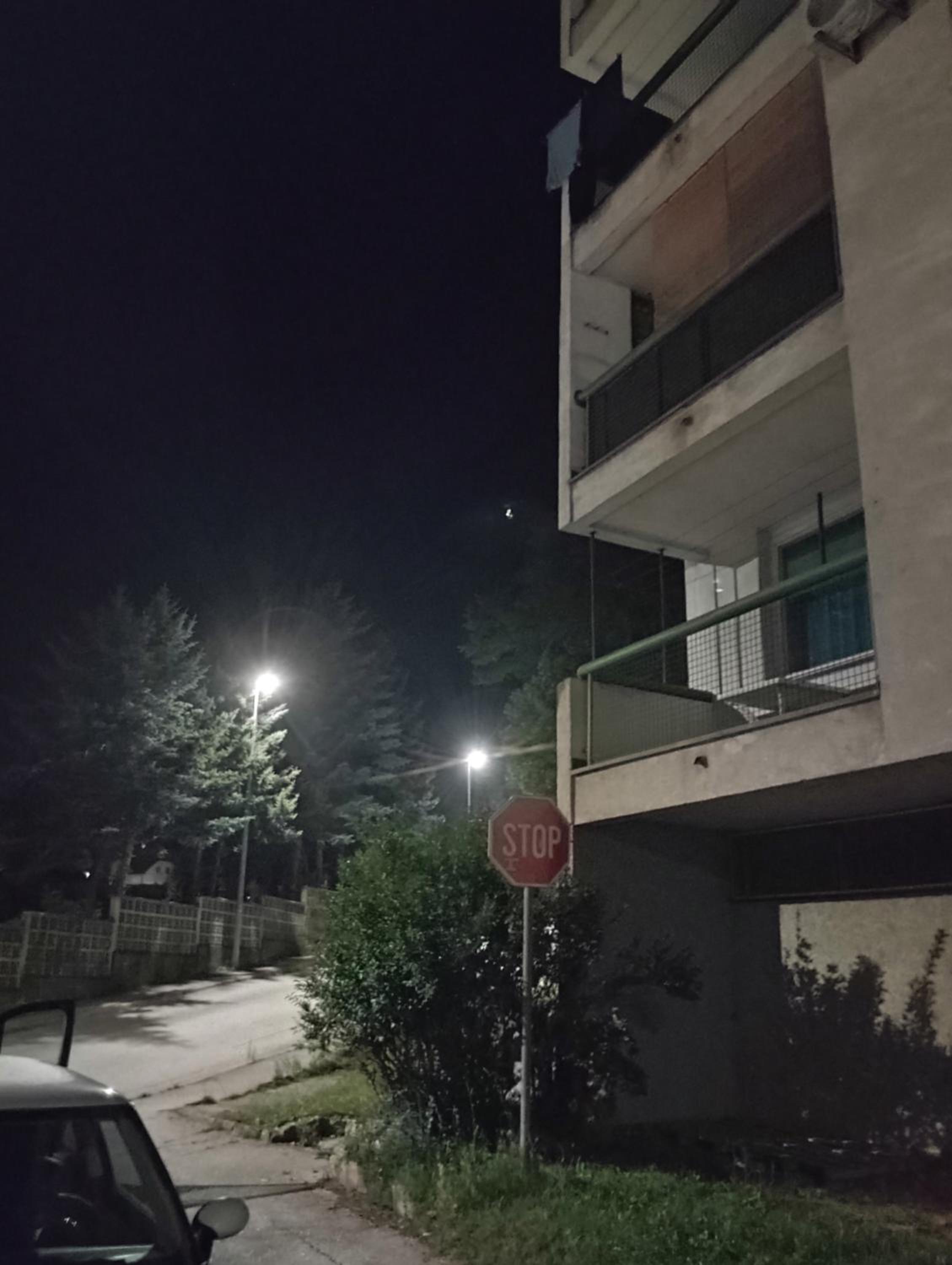 Two-Bedroom Apartment with Balcony photo 2