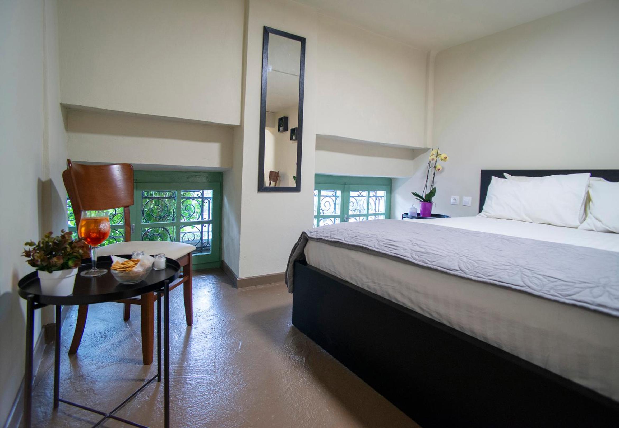 Deluxe Queen Room photo 1