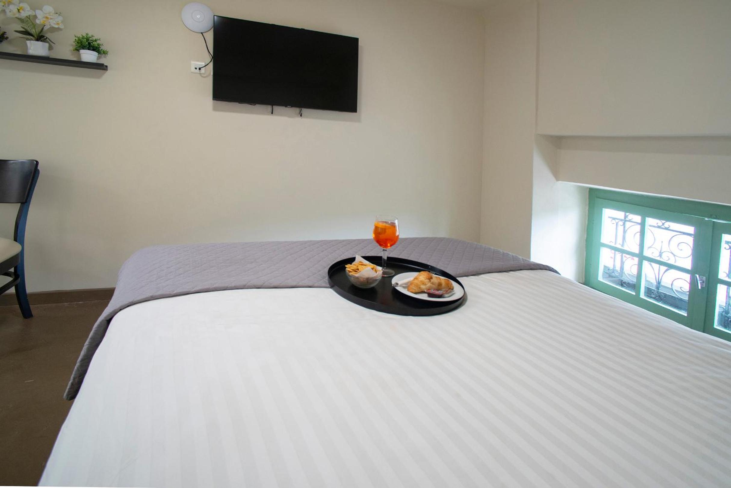 Superior Triple Room photo 3