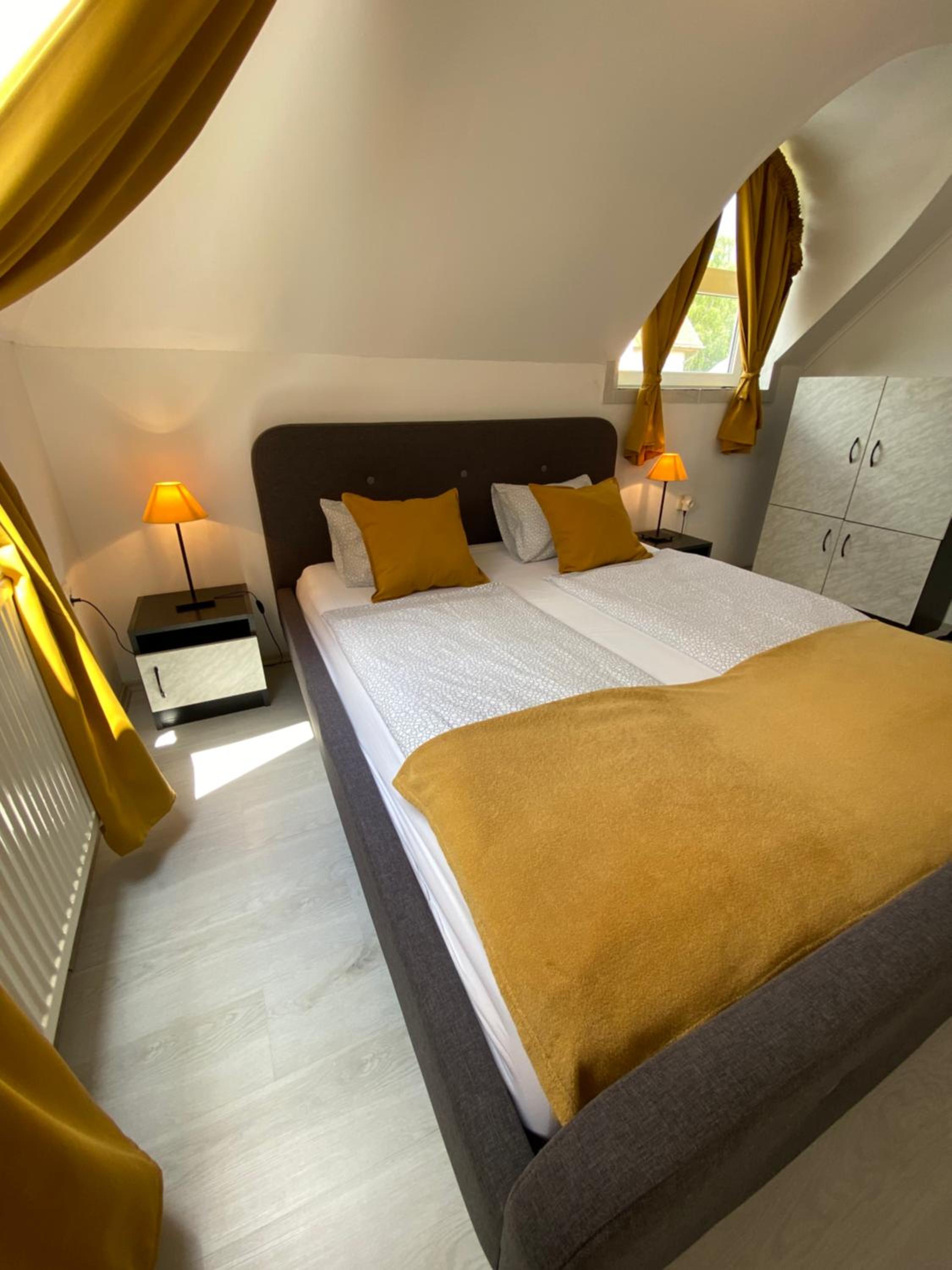 Classic Quadruple Room photo 1