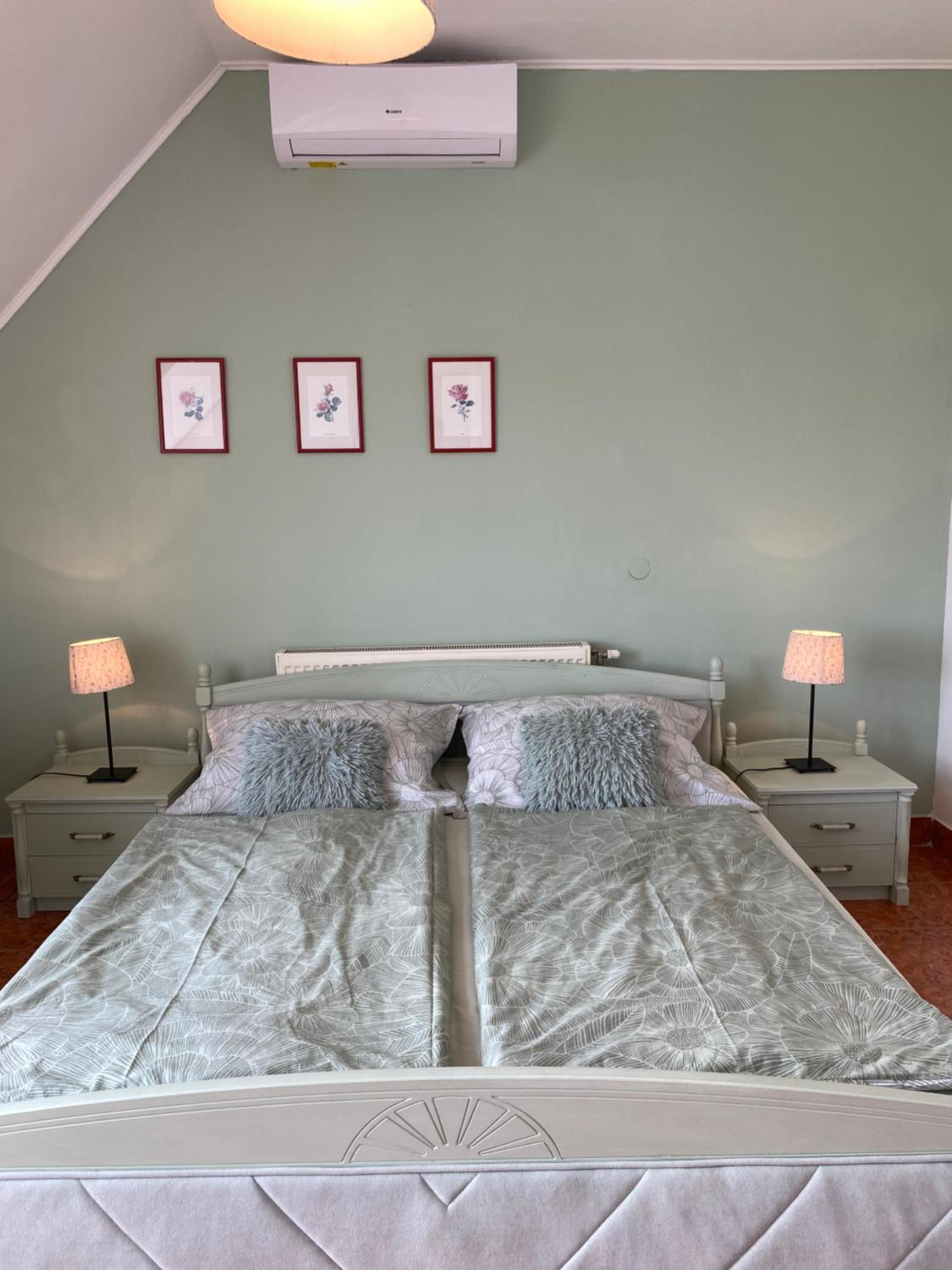 Double Room with Private Bathroom photo 1