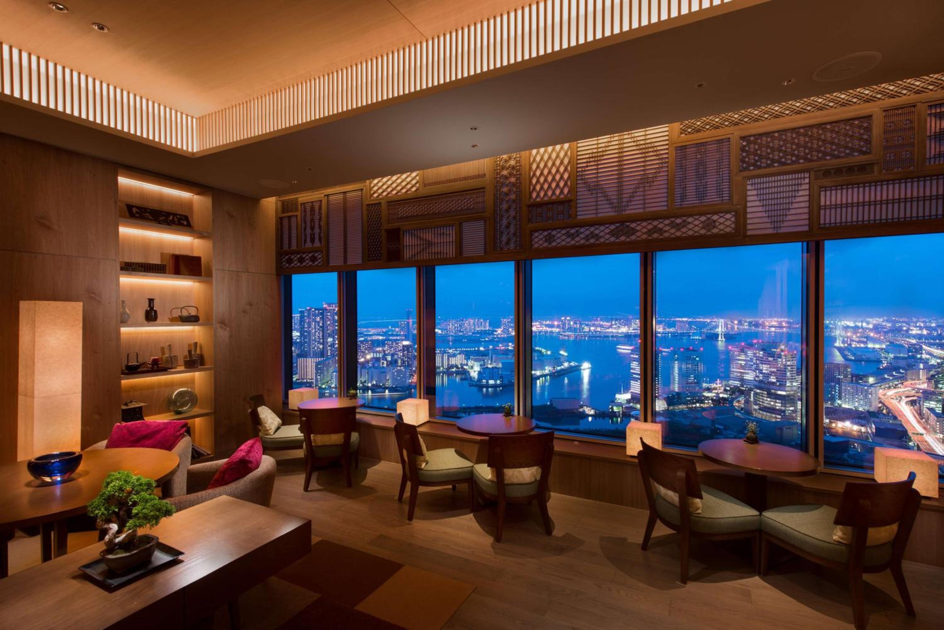 Executive King Room with Bay View