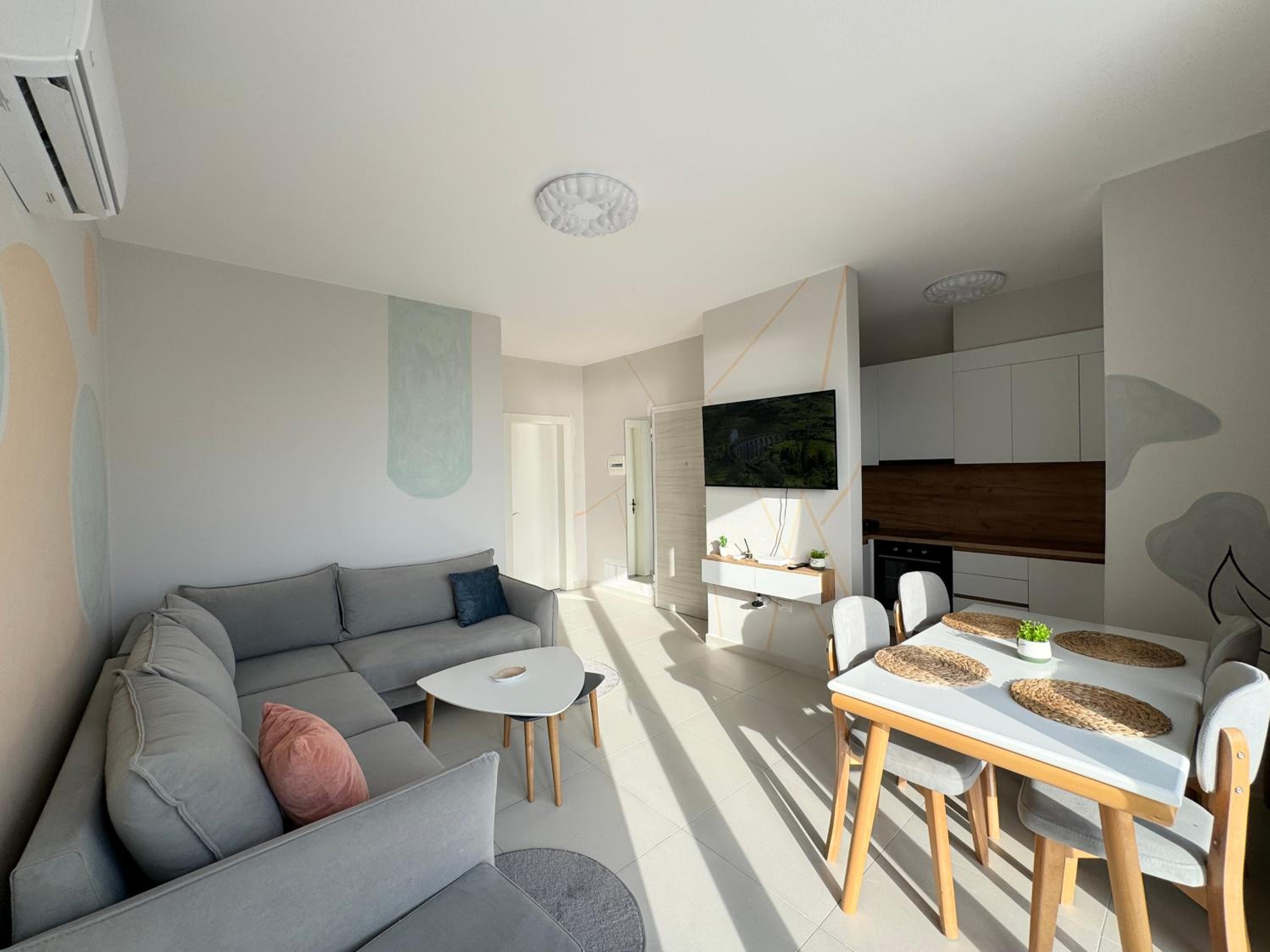 Two-Bedroom Apartment With Terrace And Sea View