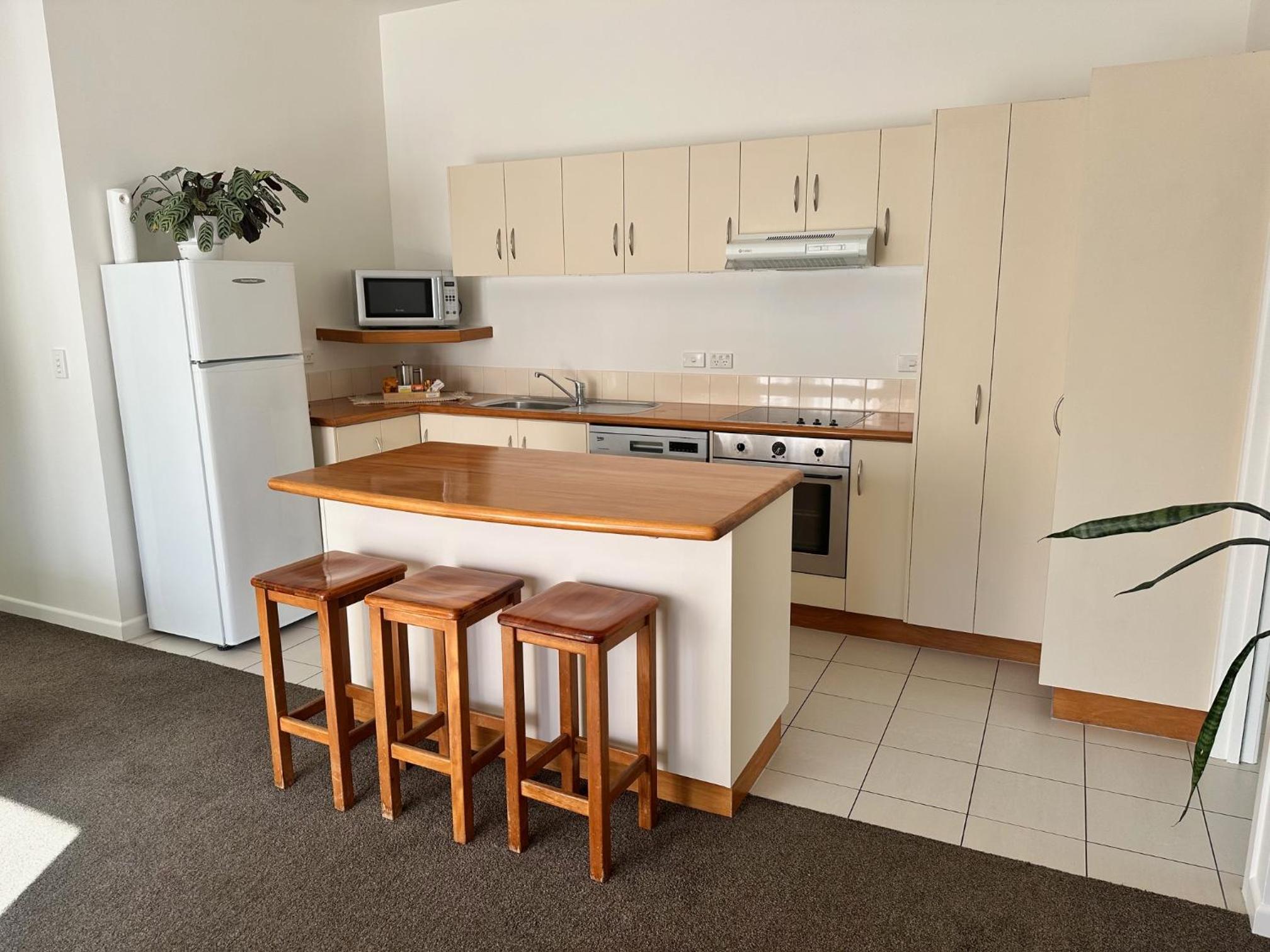 Two-Bedroom Suite - Photo 14