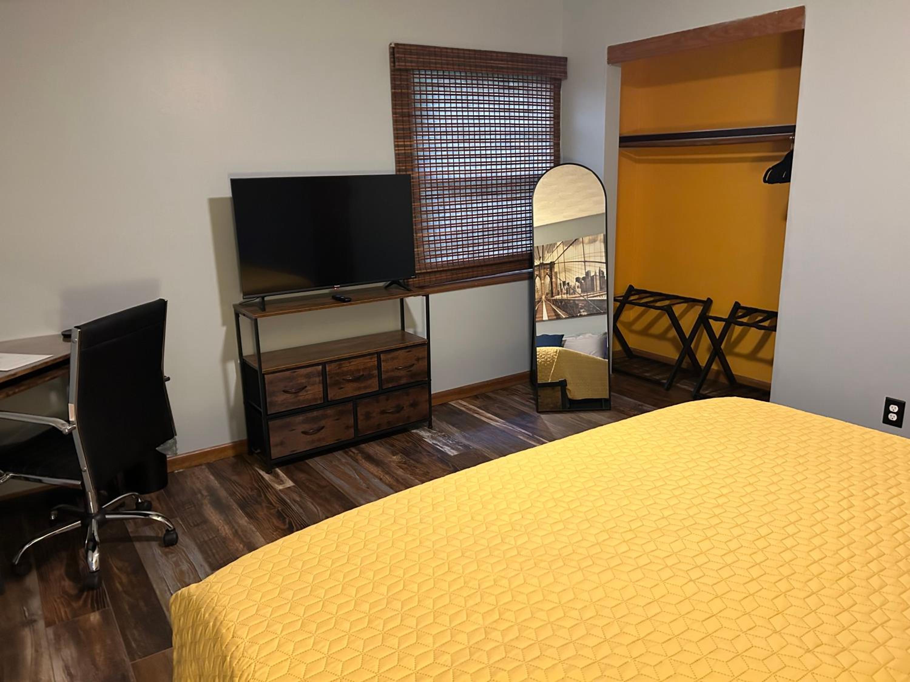 Three-Bedroom House photo 1