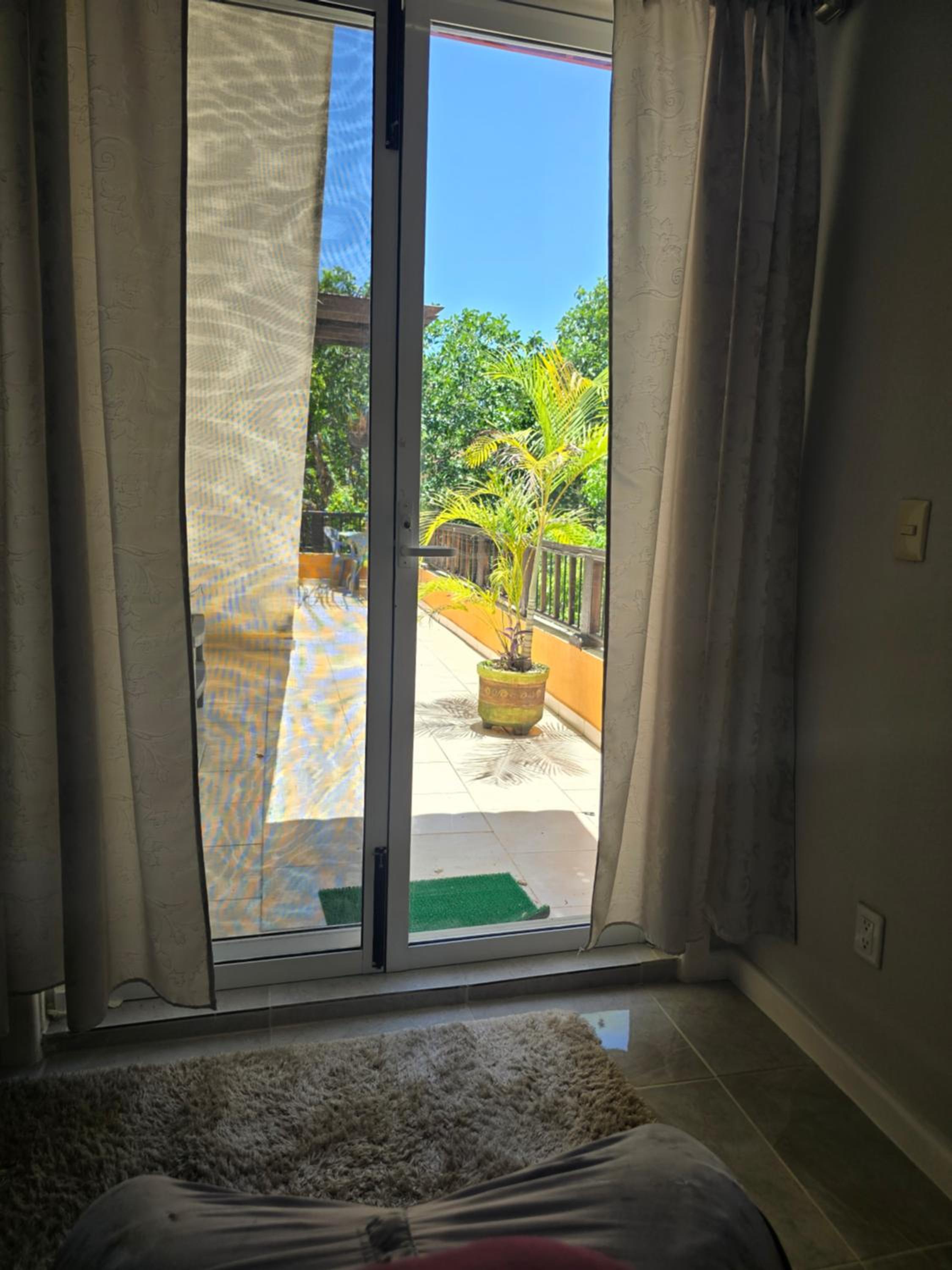 One-Bedroom Apartment With Balcony photo 2