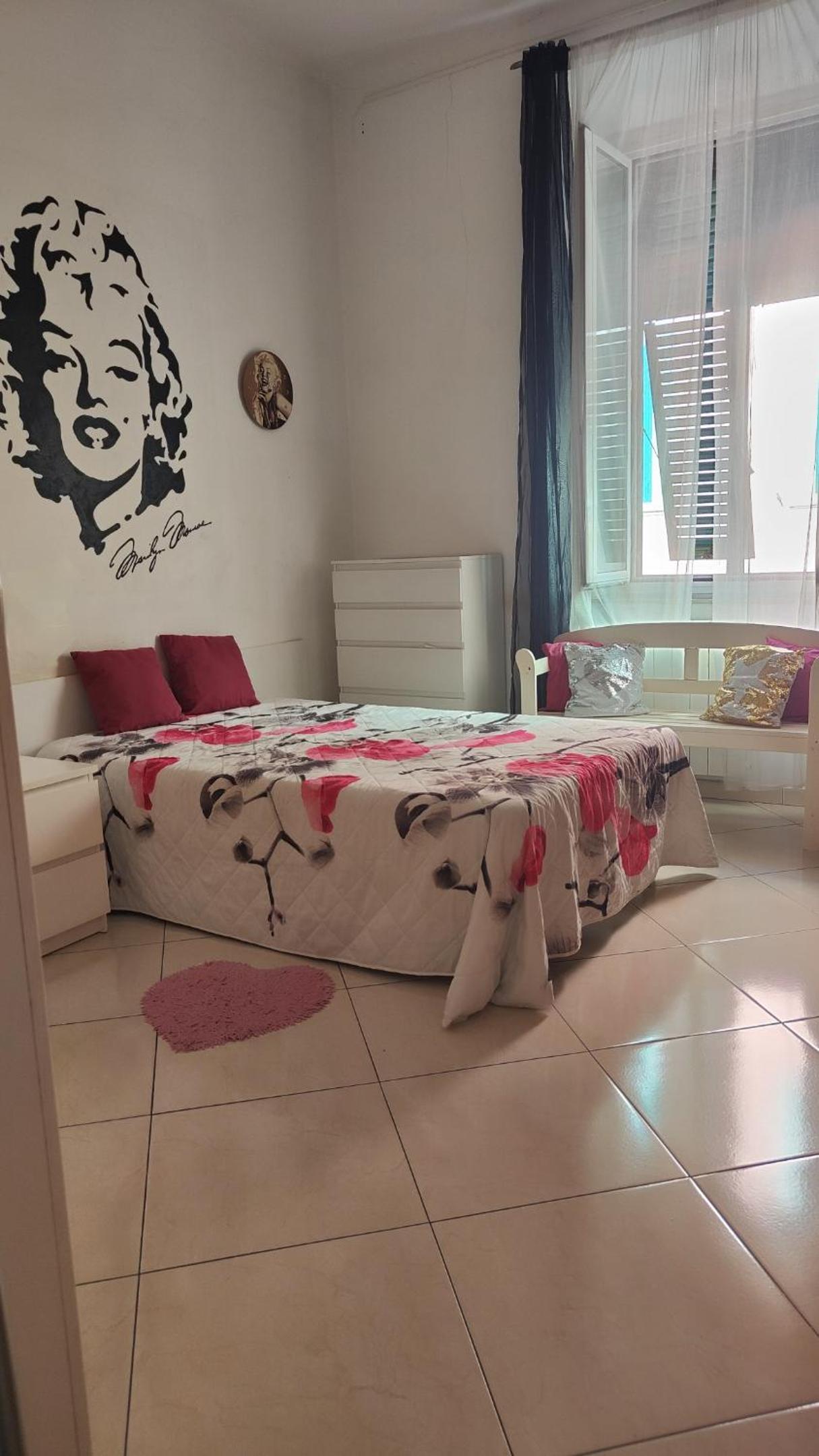 Double Room with Shared Bathroom photo 1