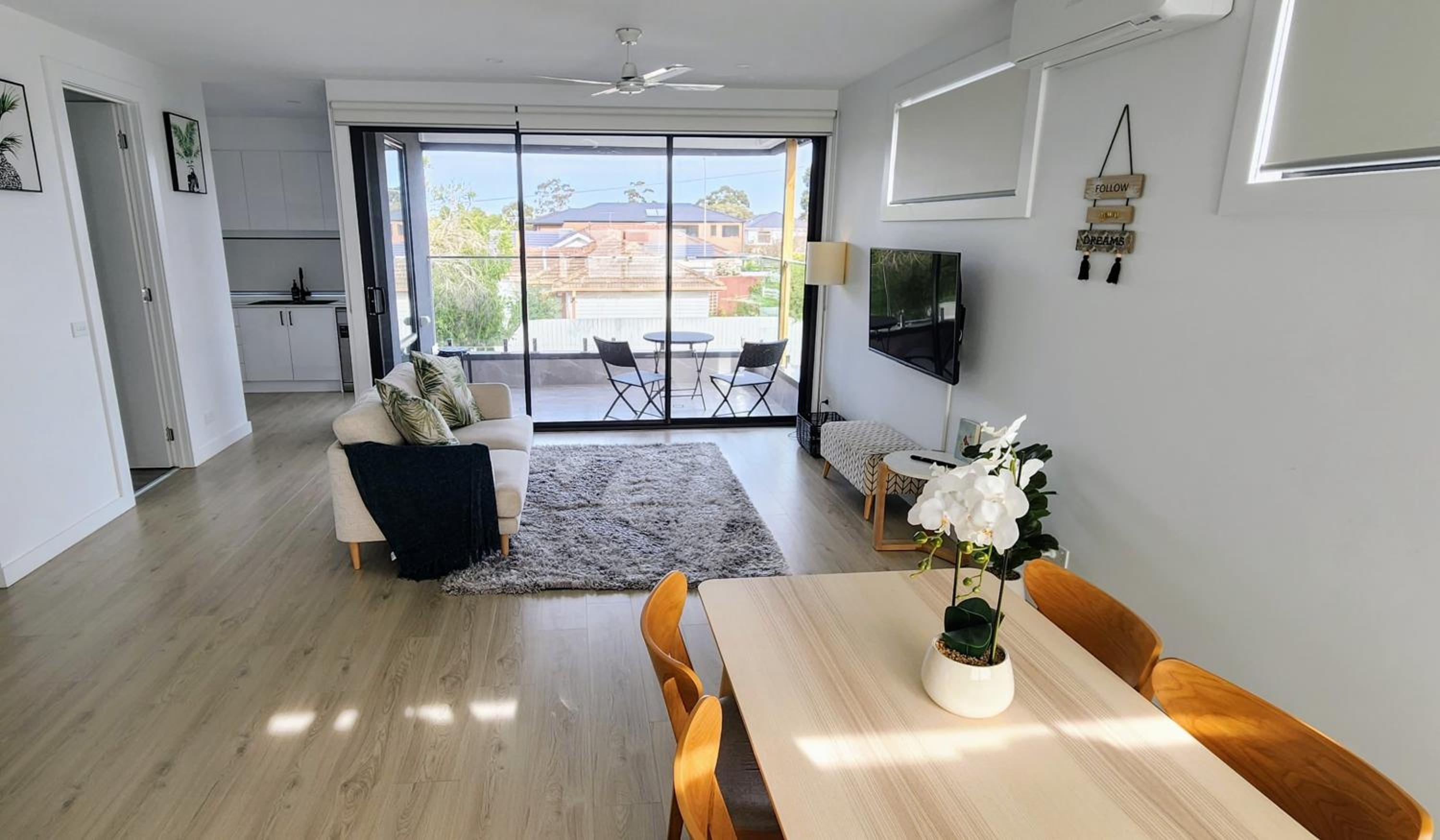 Three-Bedroom House photo 1