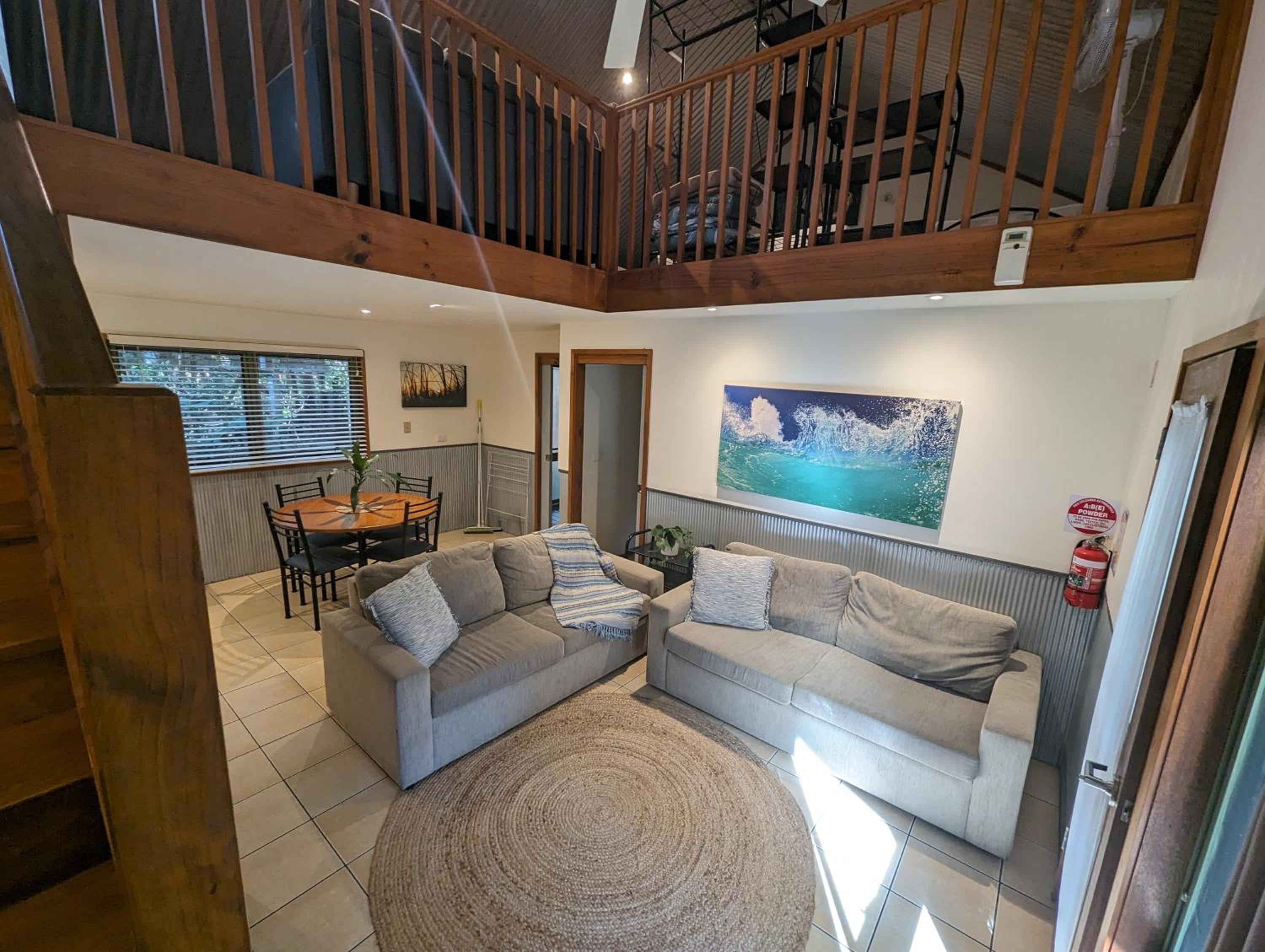 Self Contained Garden View Bungalow - Not pet Friendly  photo 3