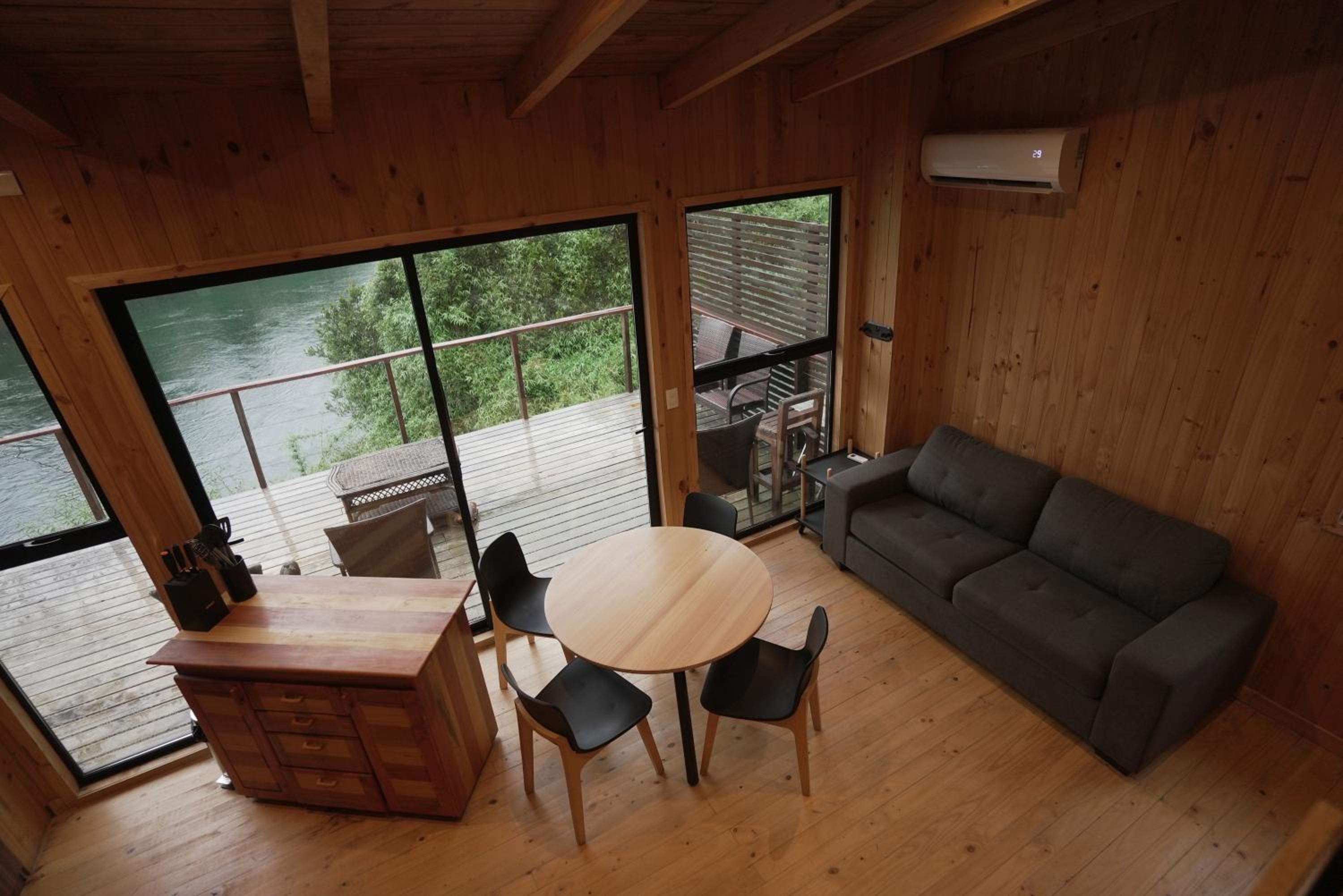 Apartment with Terrace photo 3