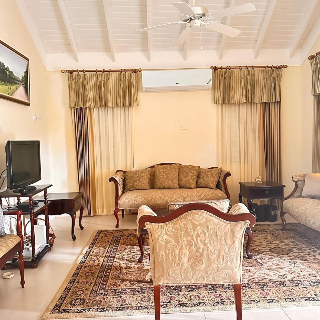 Superior Villa