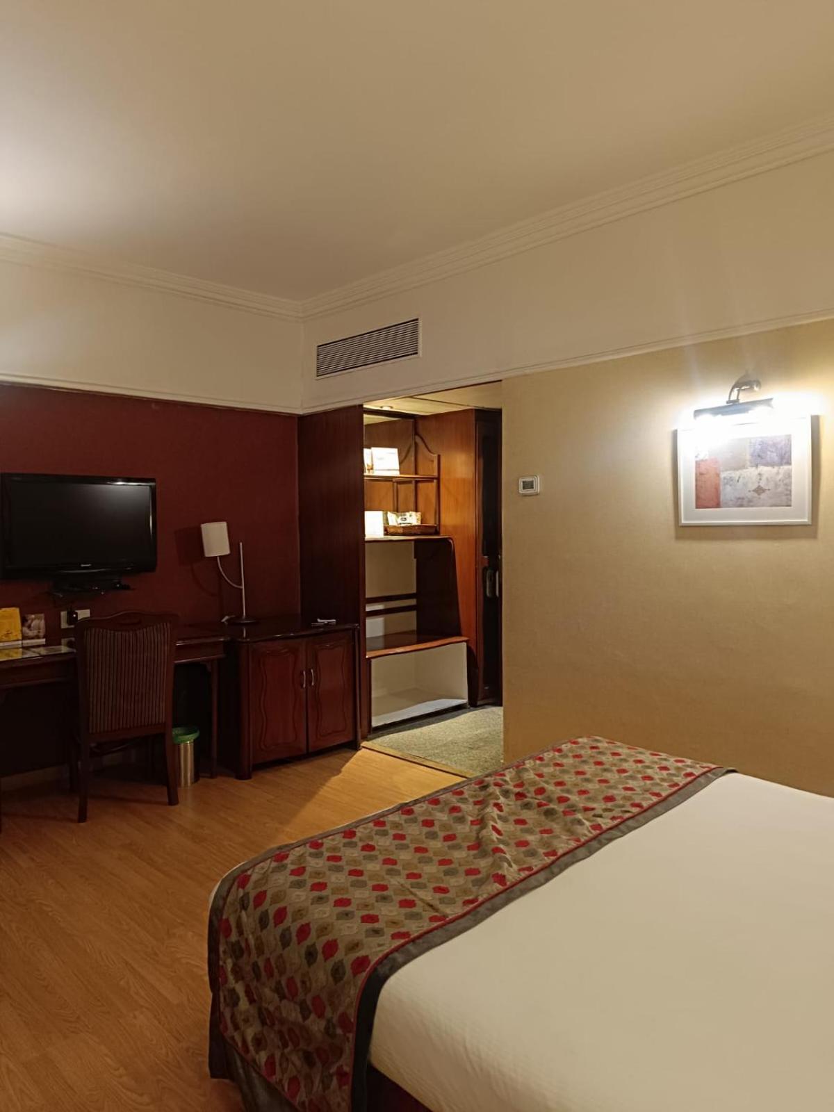 Celebrity Suite  photo 1