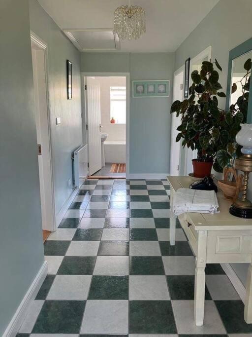 Three-Bedroom House photo 2