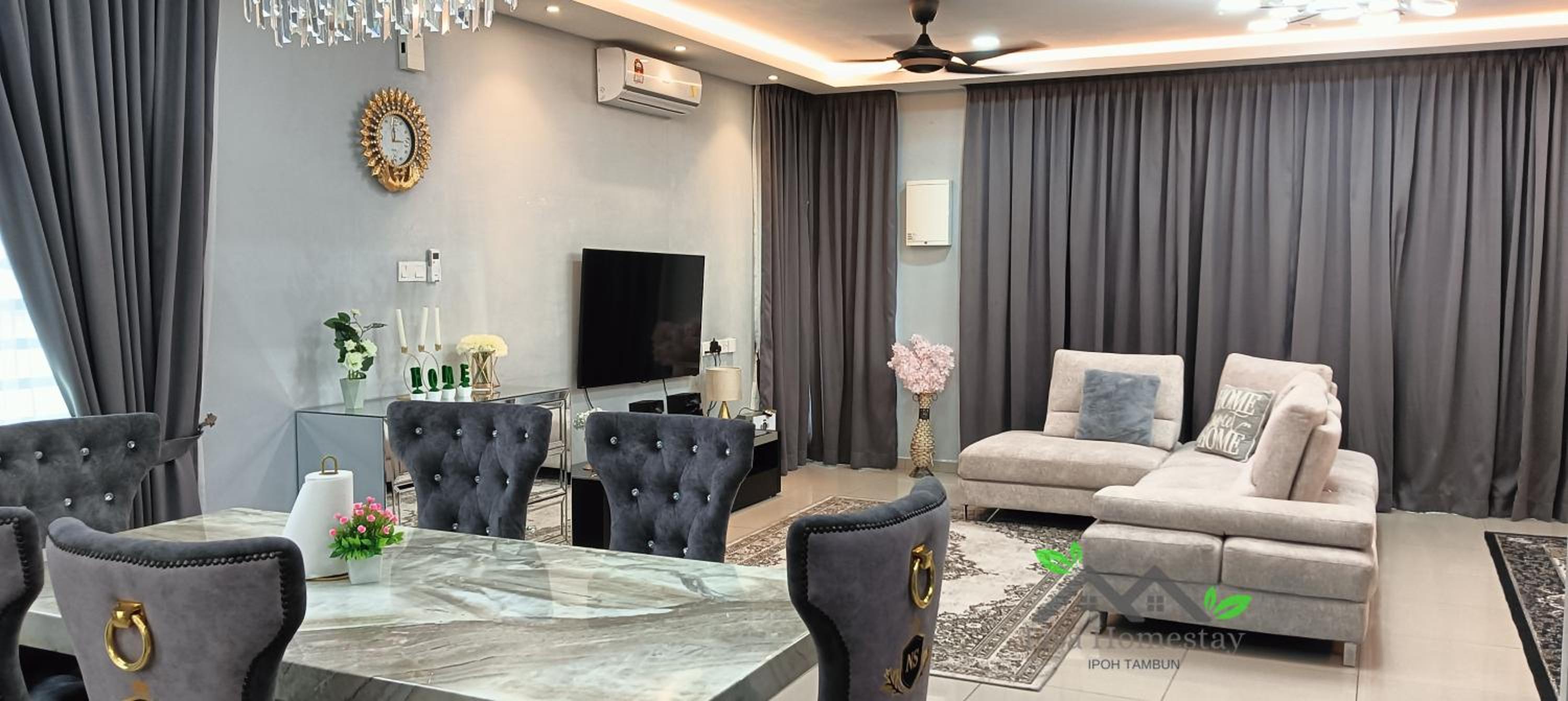Villa photo 1