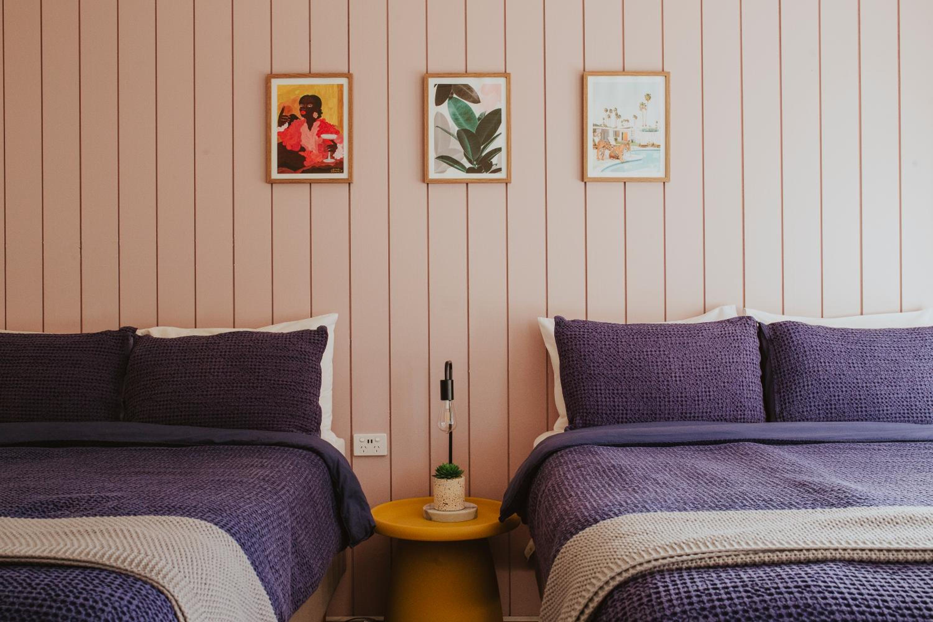 Motel Room With Garden View photo 1
