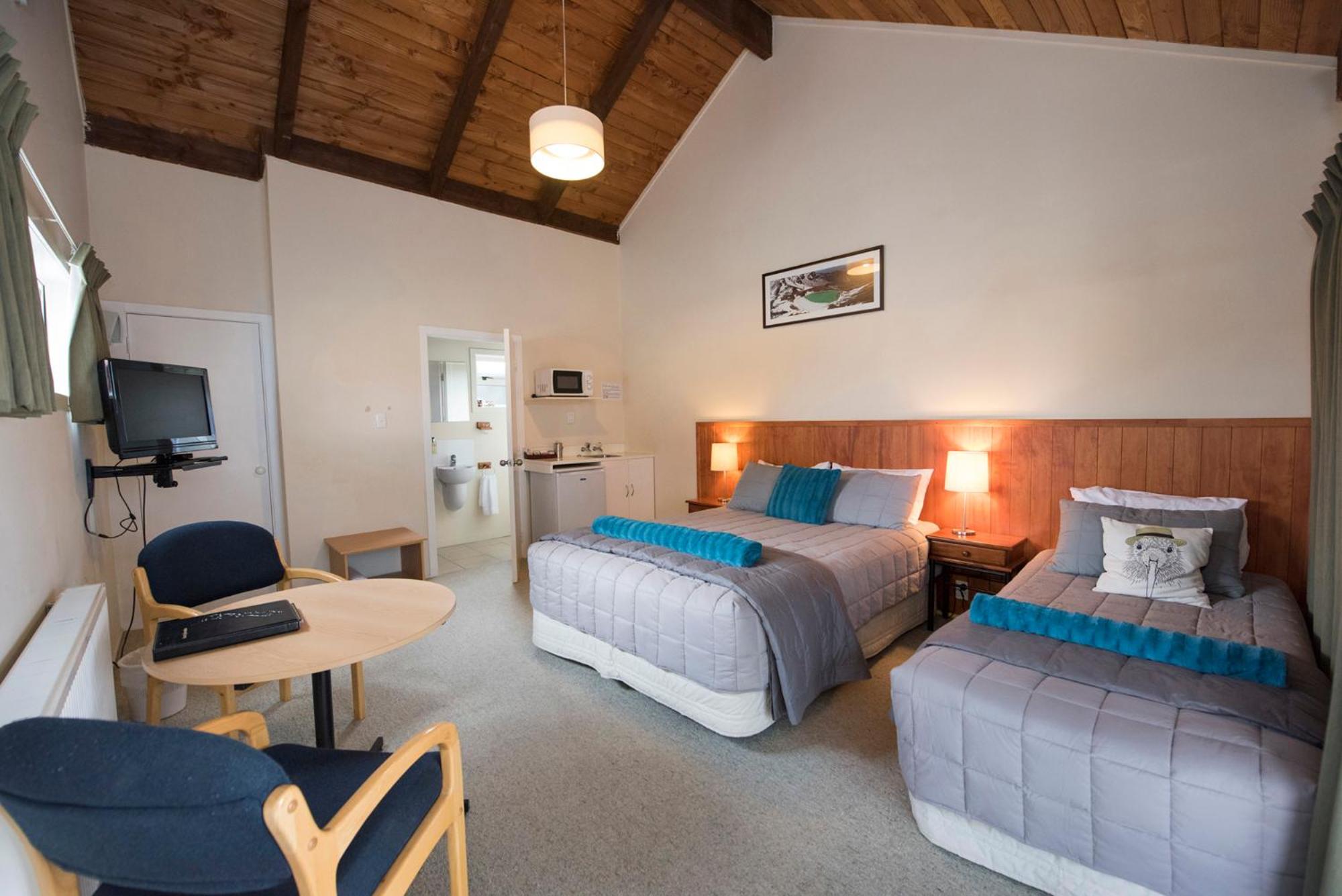 Double or Twin Room - Photo 2