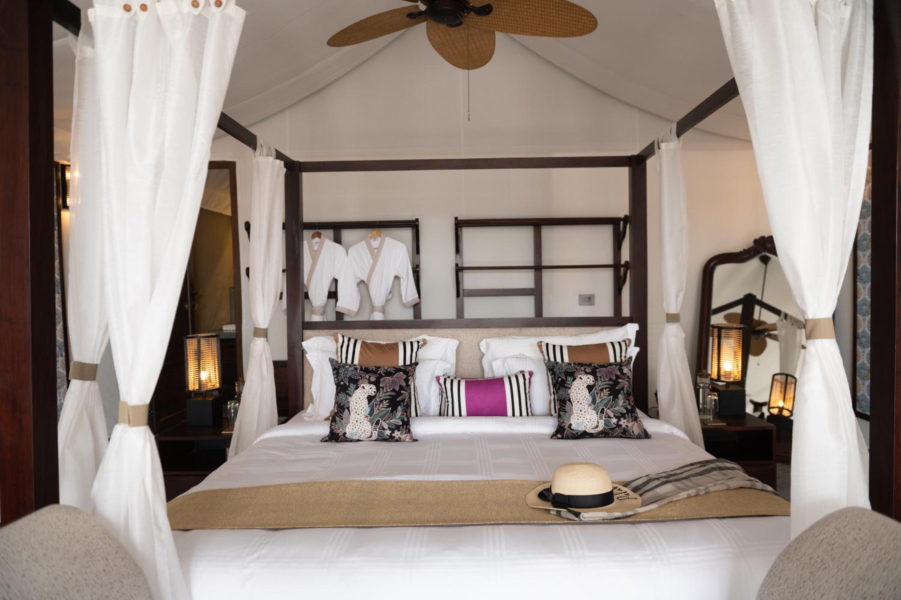 King Room with Balcony