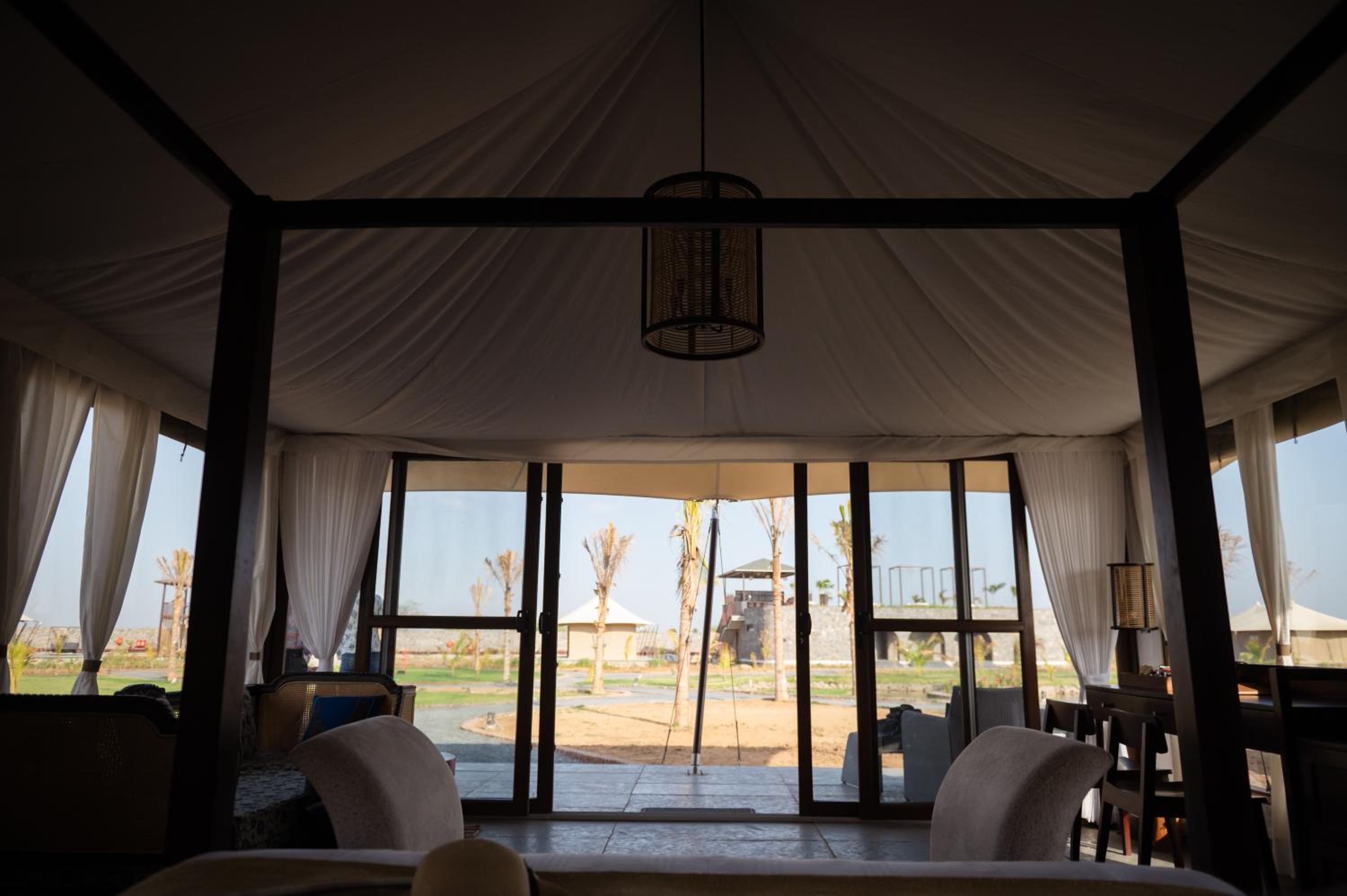 King Room with Balcony photo 3