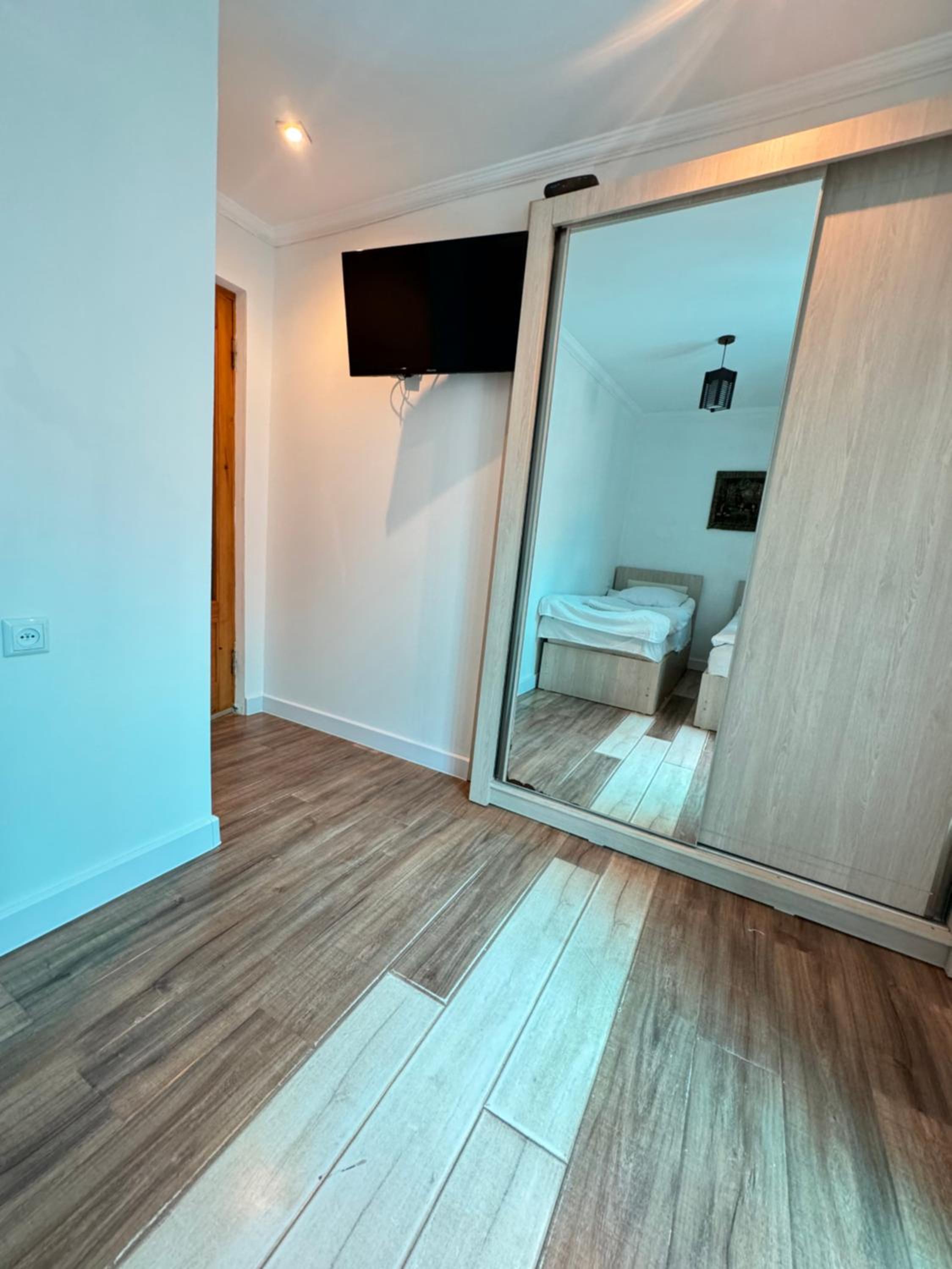 Three-Bedroom Apartment photo 1