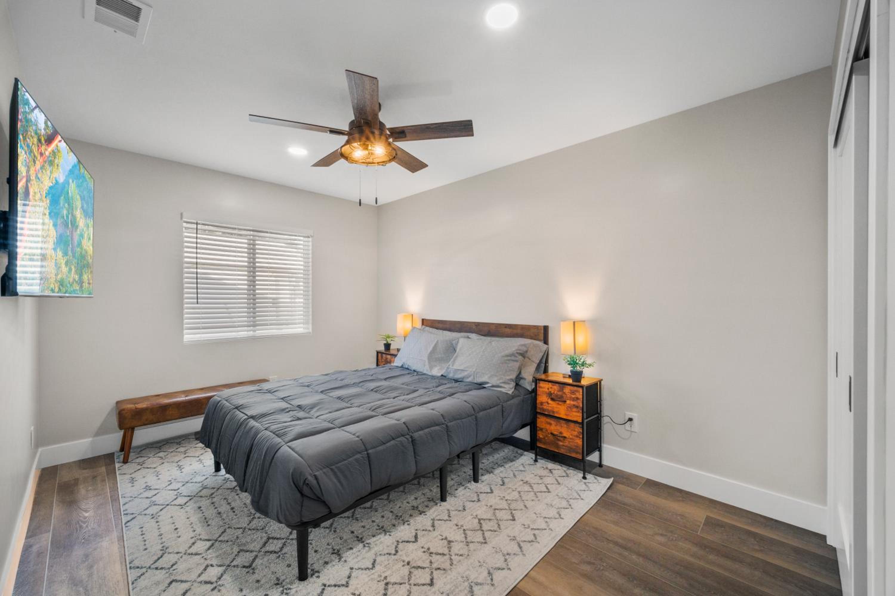 Two-Bedroom House photo 2
