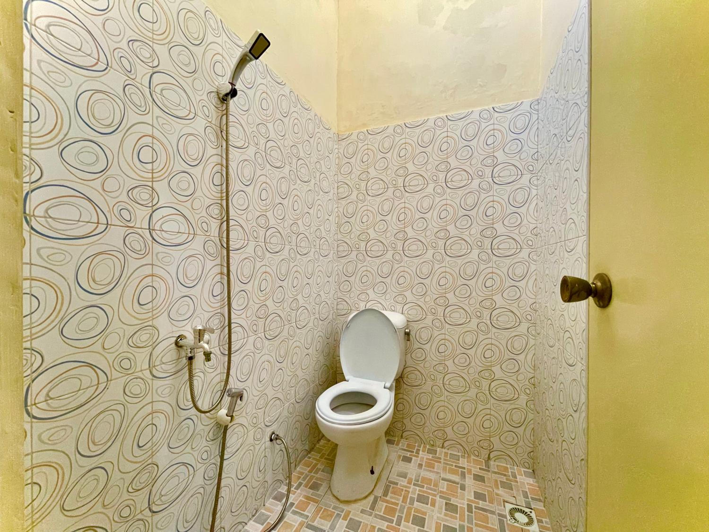 Double Room With Private Bathroom photo 2
