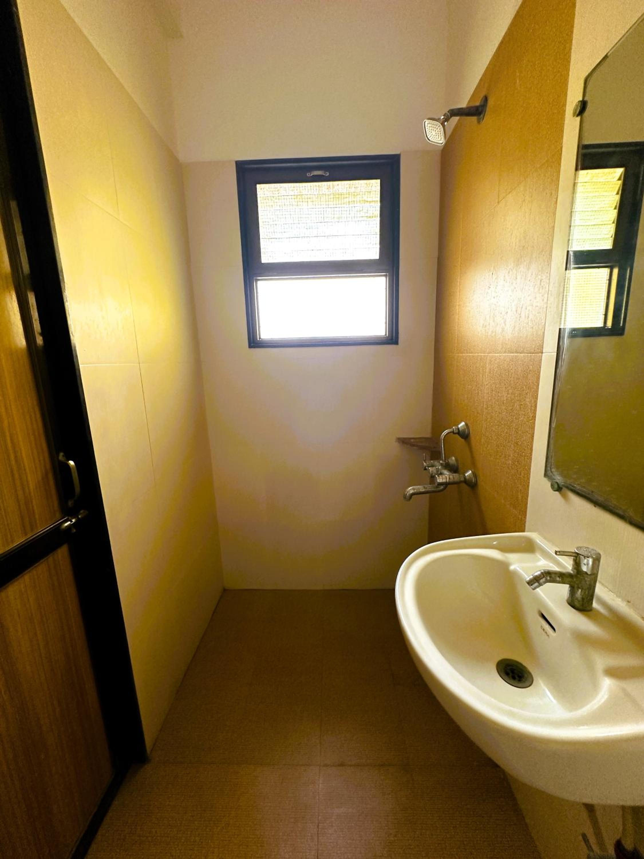 Deluxe Room - Photo 3