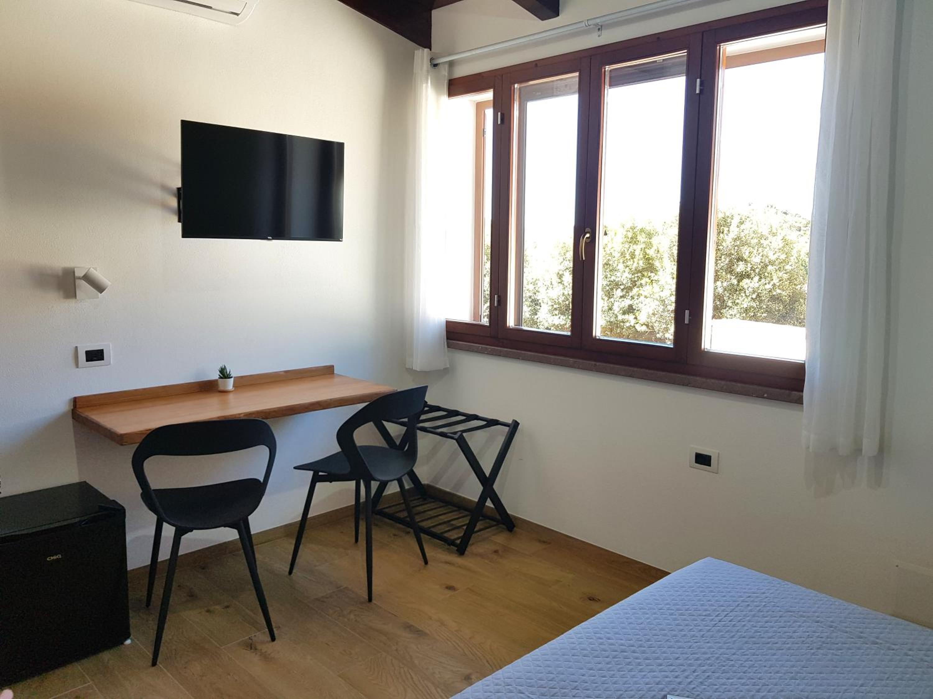 Double Room with Private Bathroom photo 3