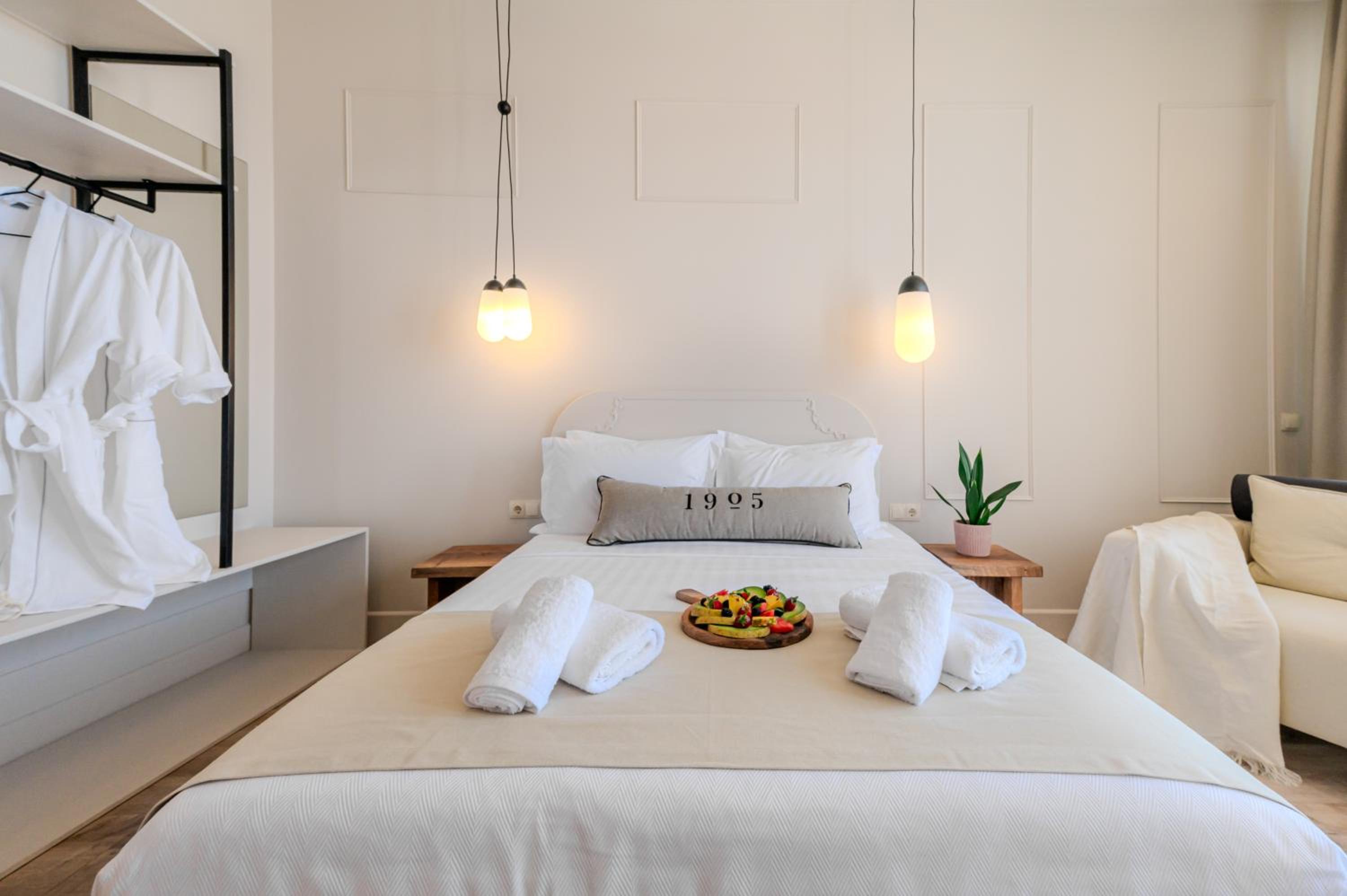 Junior Suite with Balcony photo 2