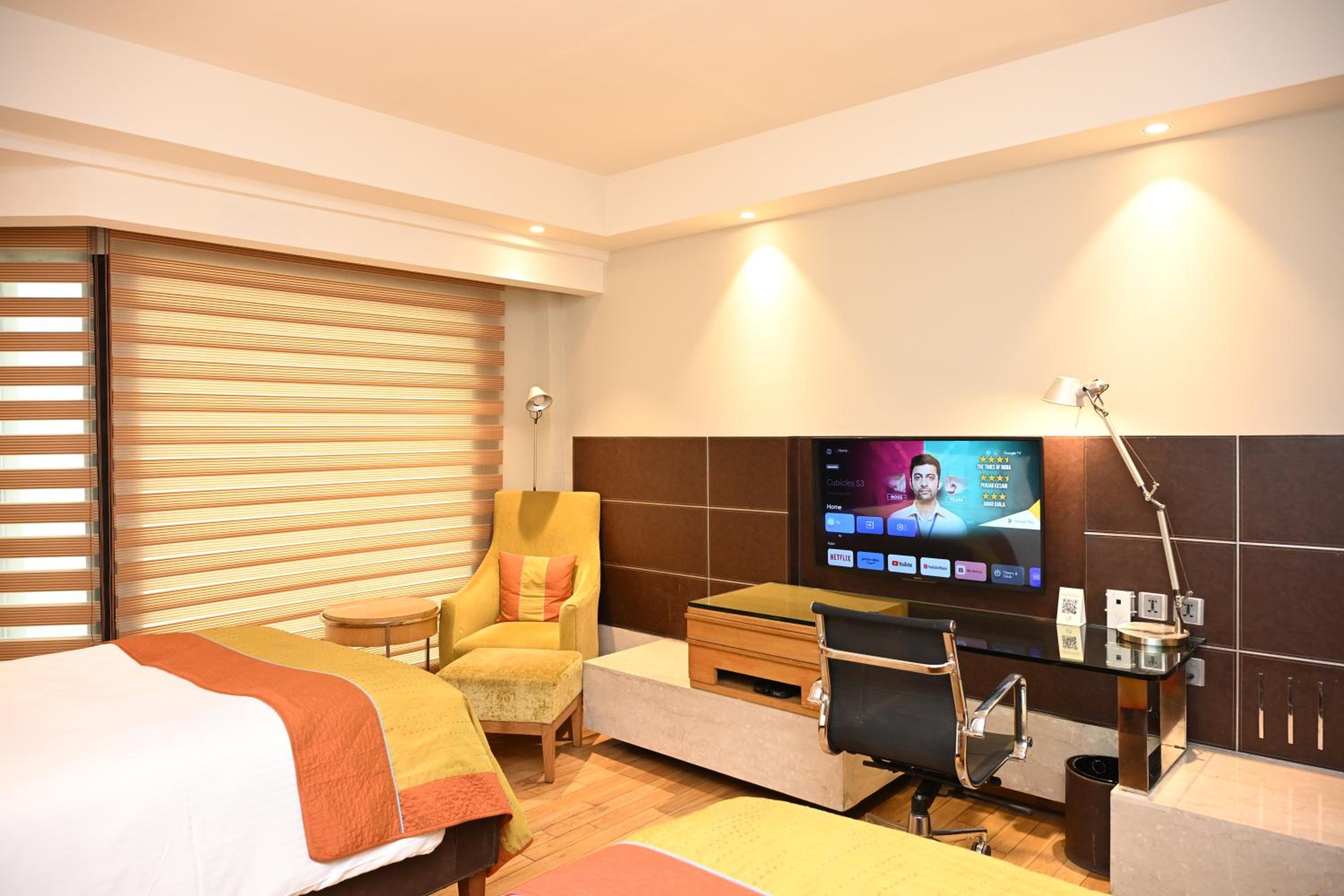 Deluxe Twin Room - 10% discount on Food & soft beverages, Laundry & Spa