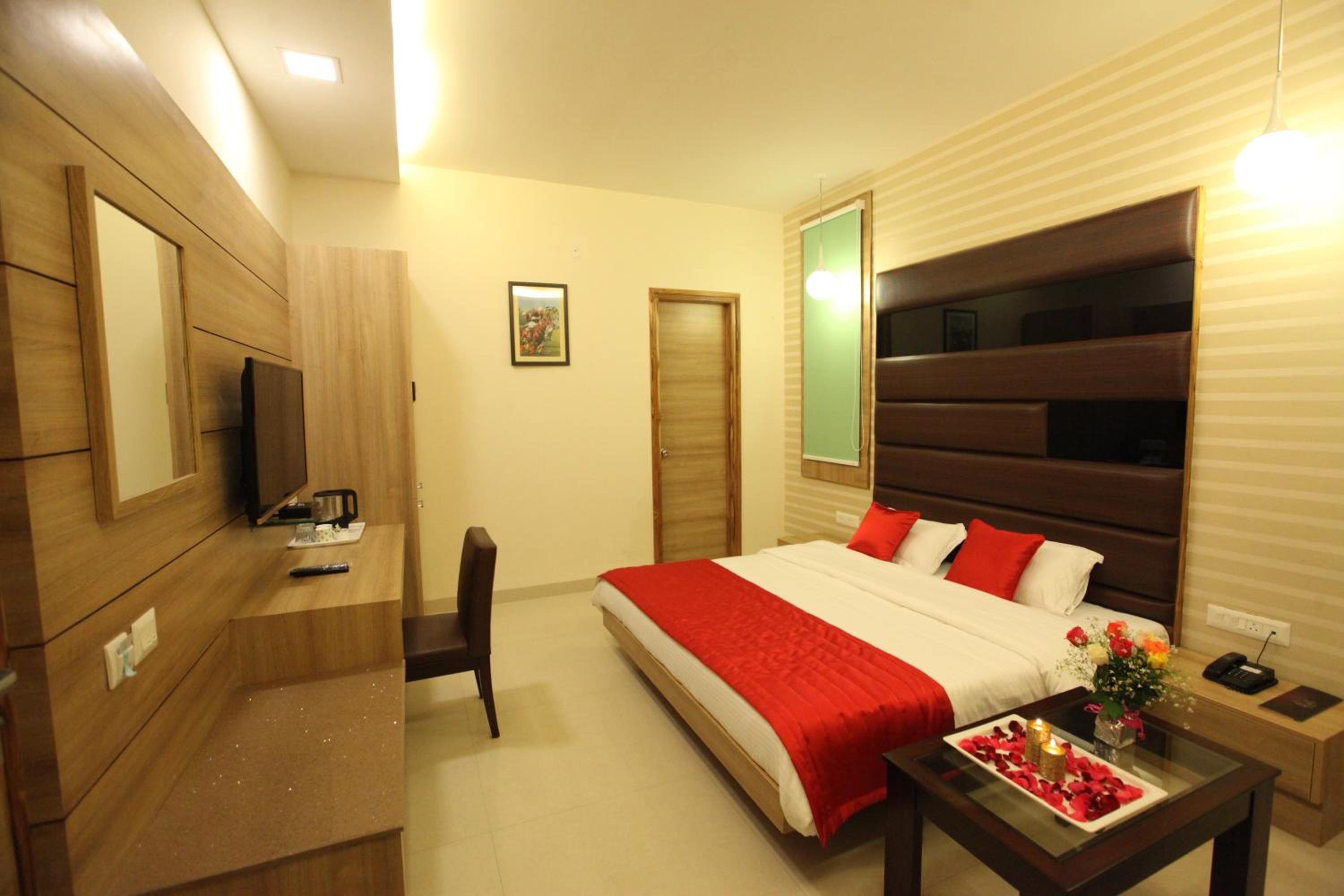 Deluxe Double Room photo 2
